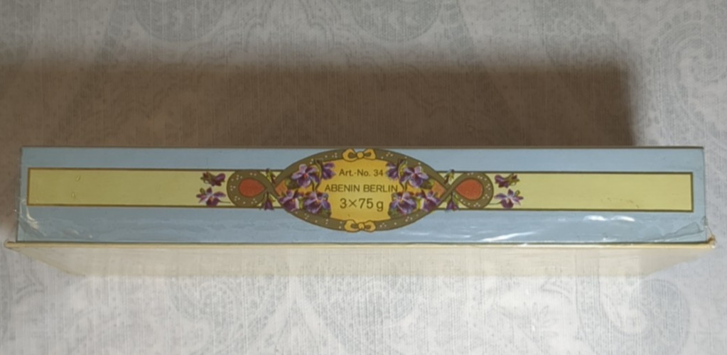 VINTAGE SAVON LUXUSSEIFE LUXURY SOAP TWO SCENTS VIOLET & LILAS (VIOLET & LILAC)