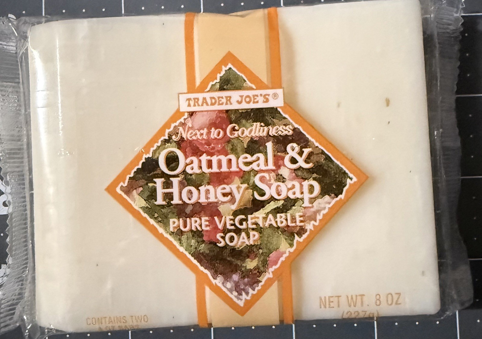 Trader Joe’s Oatmeal & Honey Vegetable Soap (1 pack with 2 bars as seen picture)