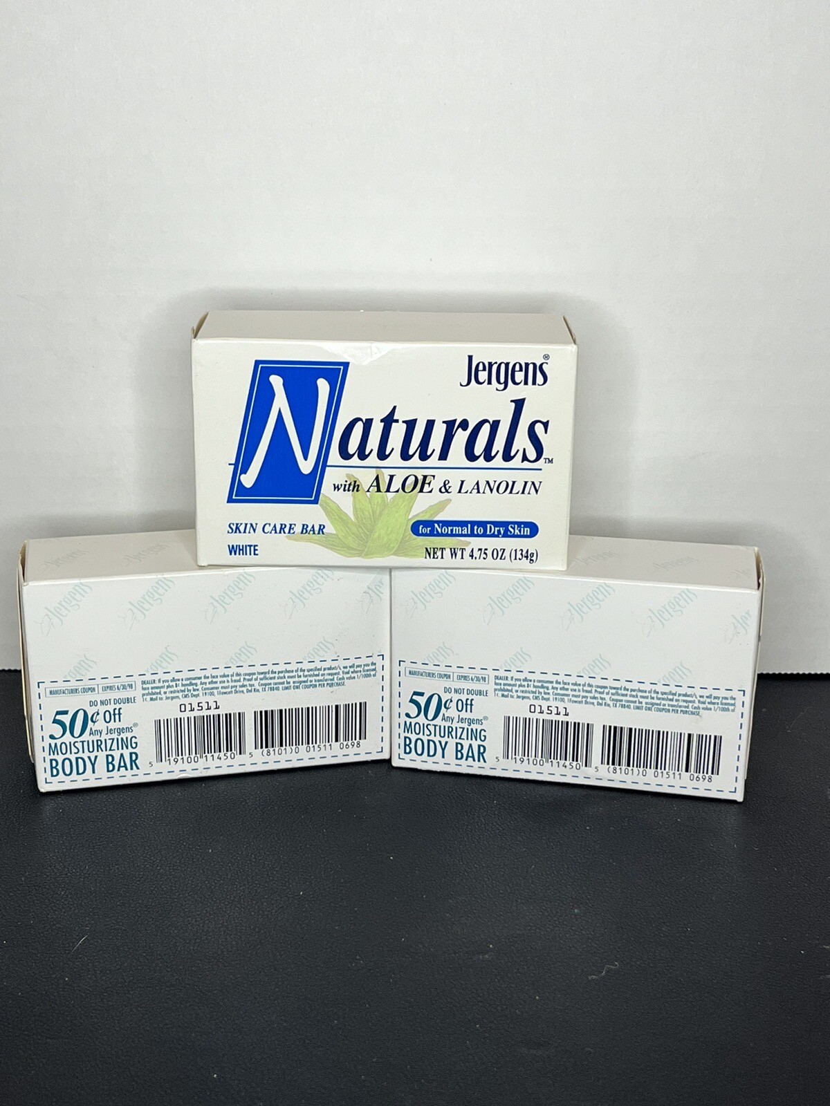 Jergens Natural Bar Soap Aloe & Lanolin 4.75 oz & 2 Moisturizing Body Bar 4.75oz