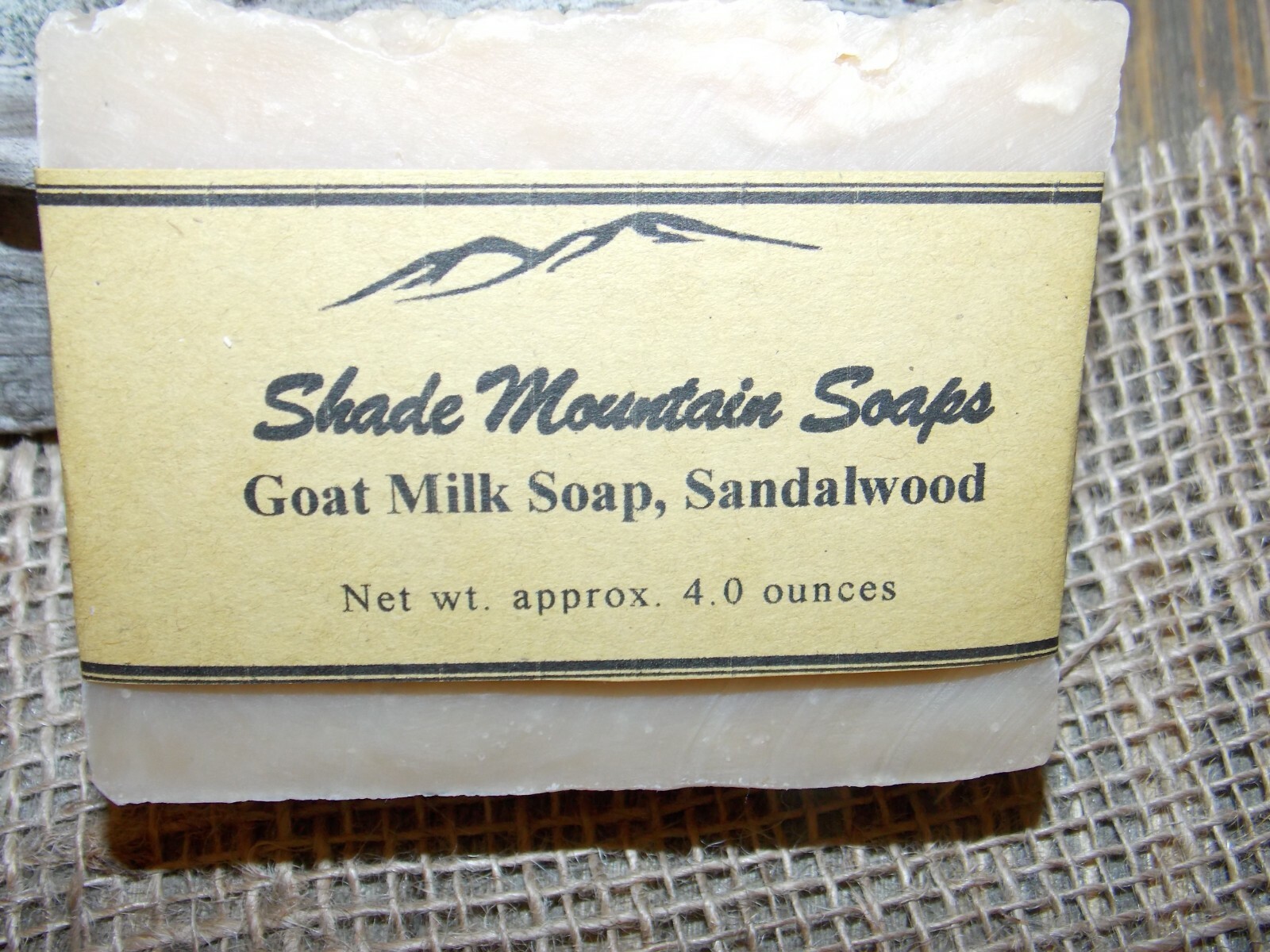 Goat Milk Soap Homemade / Handmade Moisturizing – 4 oz bar – Vanilla Sandalwood
