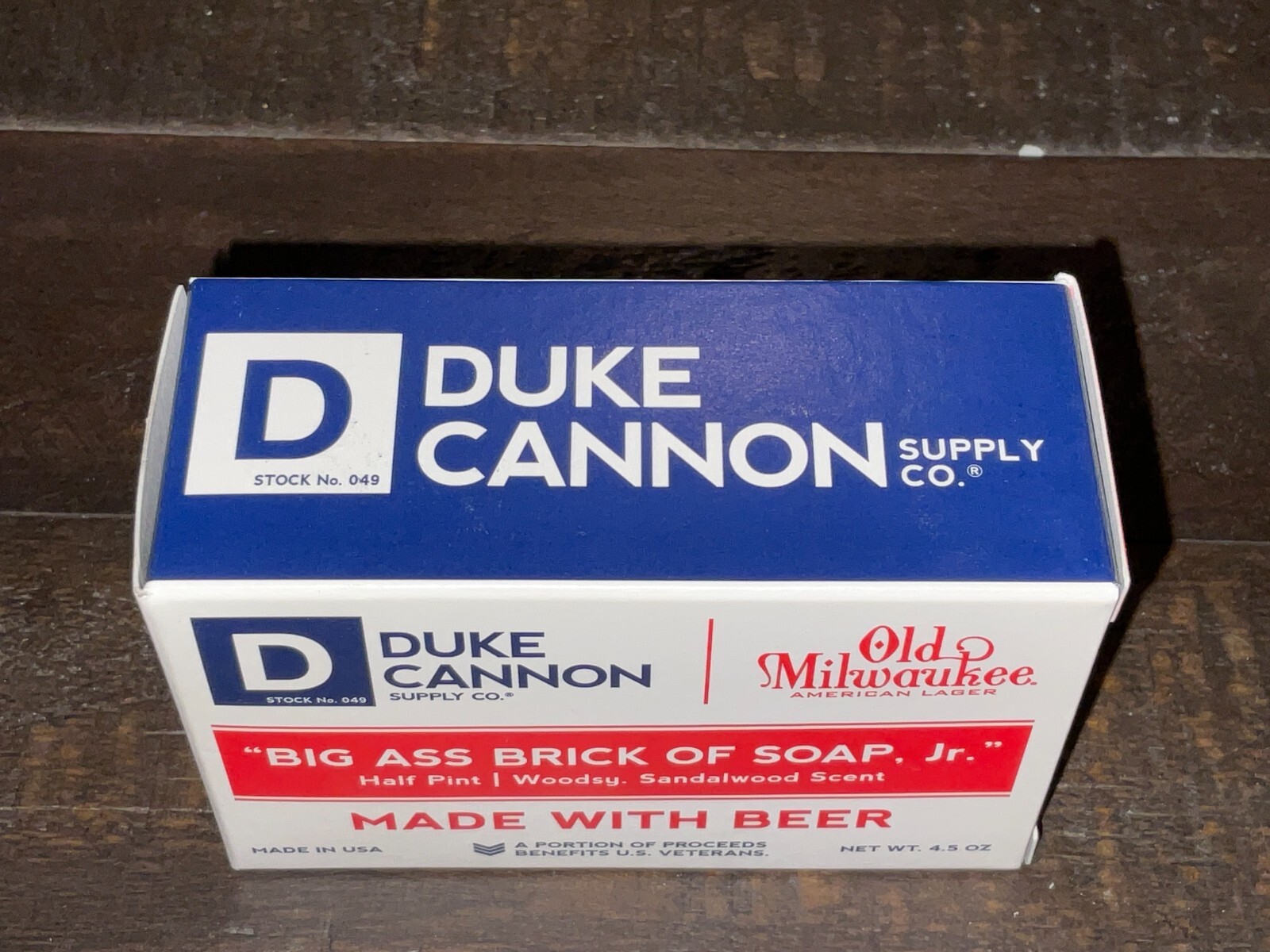 Duke Cannon Big Ass Brick of Soap Jr 4.5oz OLD MILWAUKEE Woods Sandalwood 6 Bars