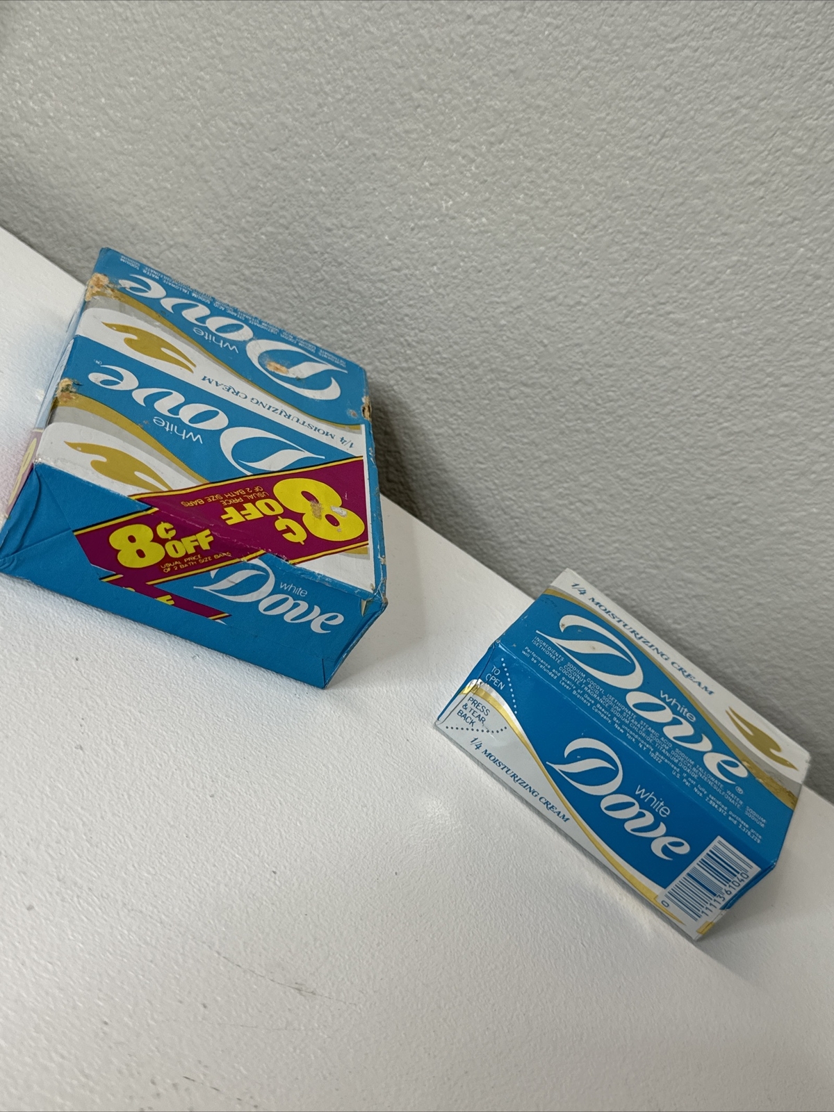 3 Vintage Dove Beauty Soap Bath Bars White 1/4 Moisturizing Cream 4.75 oz Prop