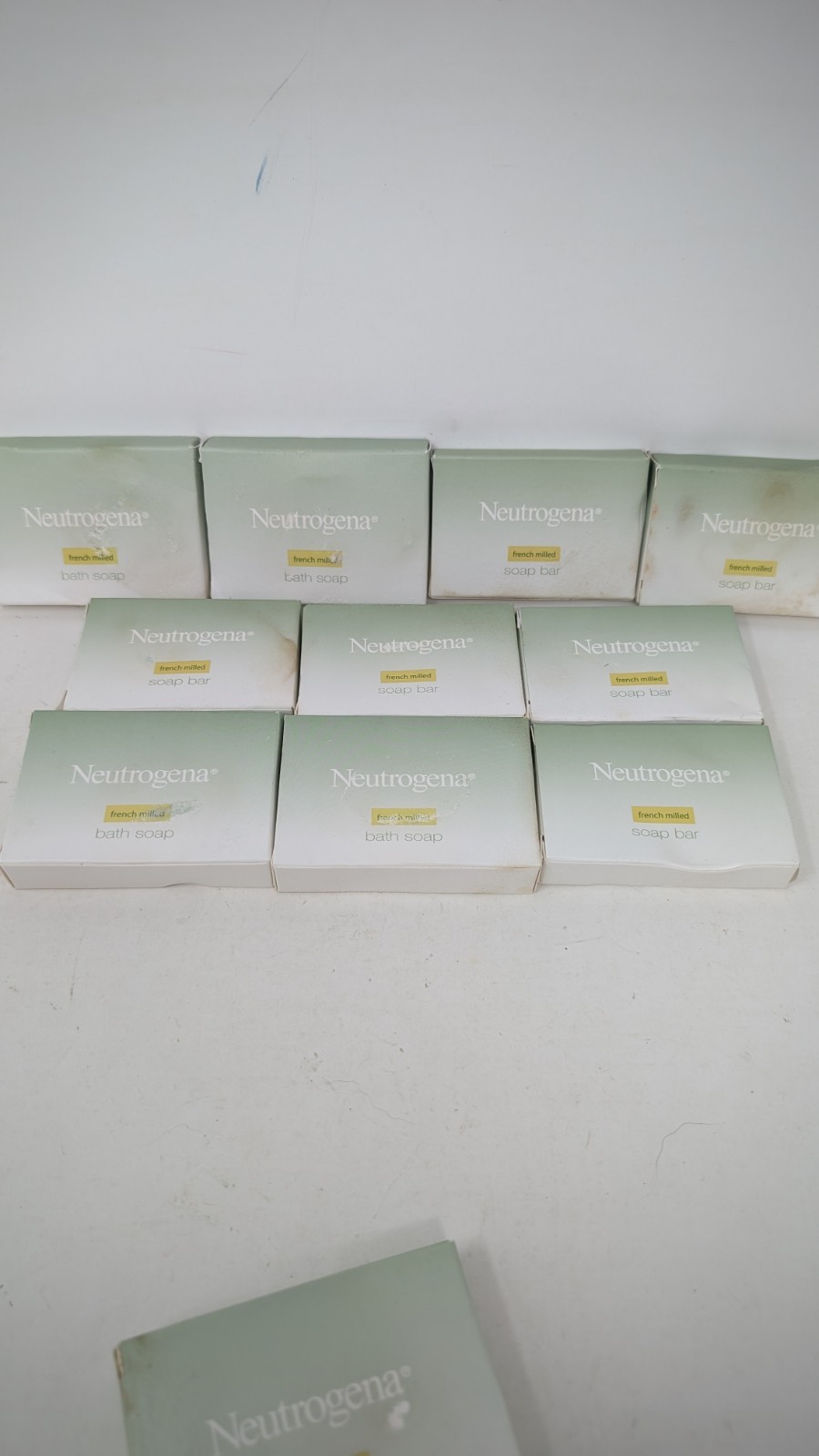 Neutrogena French Milled Soap Bar Lot of 10 each 1oz Bars Total of 10oz