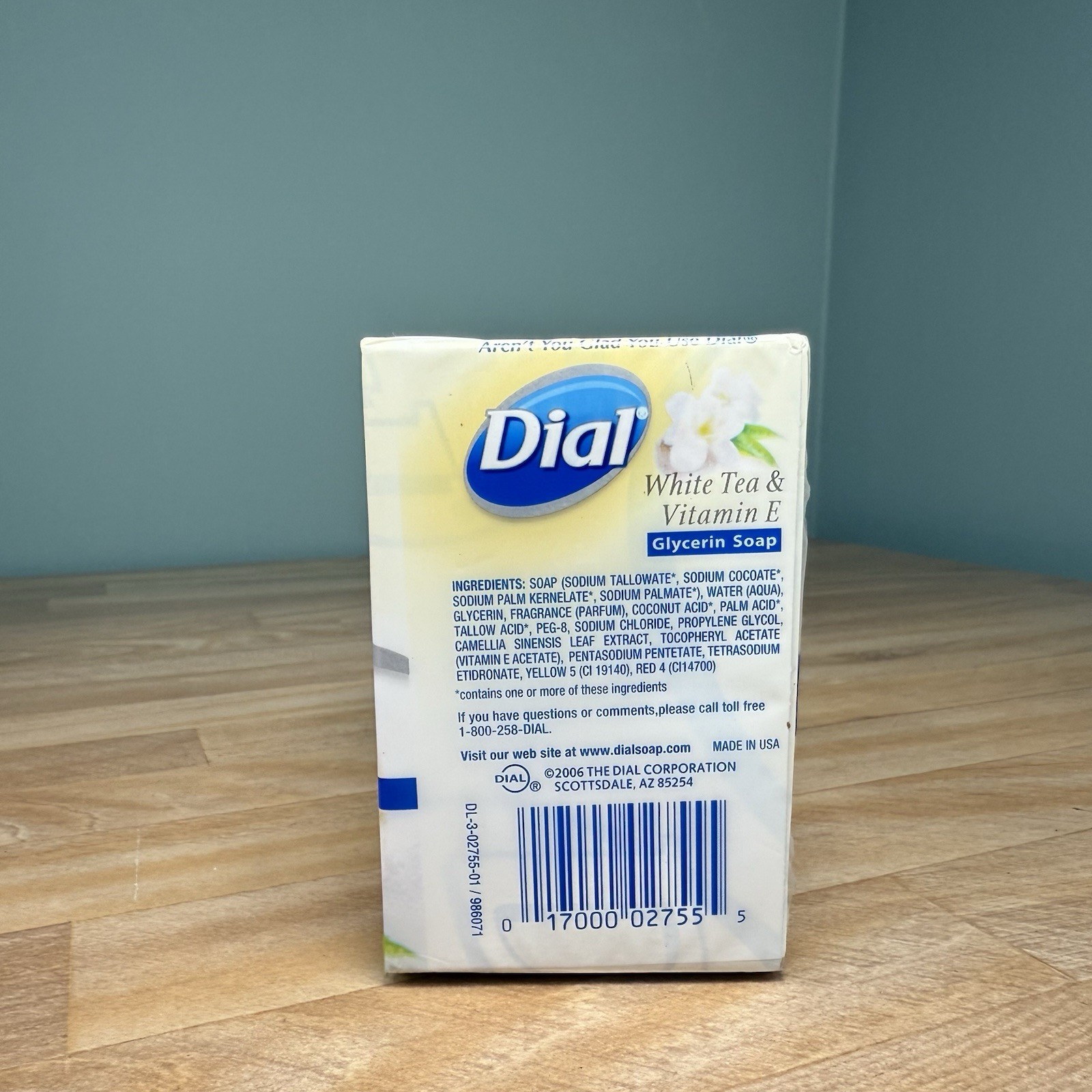DIAL Clean & Soft White Tea Vitamin E Glycerin Soap 3 Bars 4oz/each 2006 SEALED
