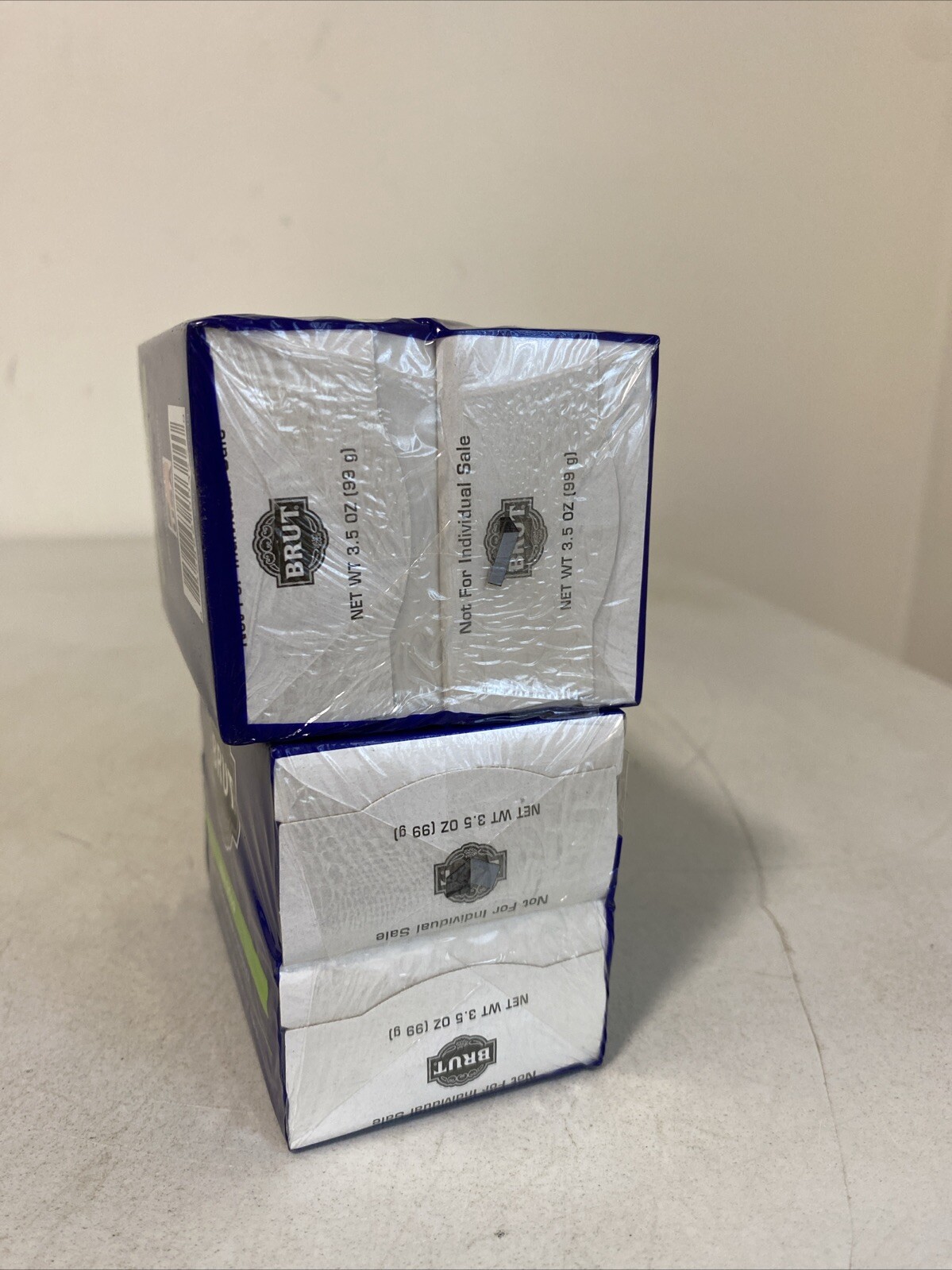 2 New BRUT REVOLUTION FRAGRANCE BIG BAR SOAP 2 Packs, 7oz Per Pack