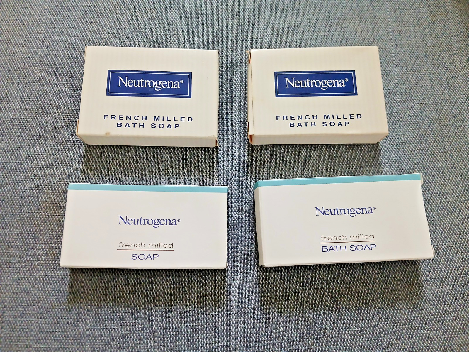 Neutrogena French Milled Travel Size Smooth Bath Soap Bars Lot Of 4 White