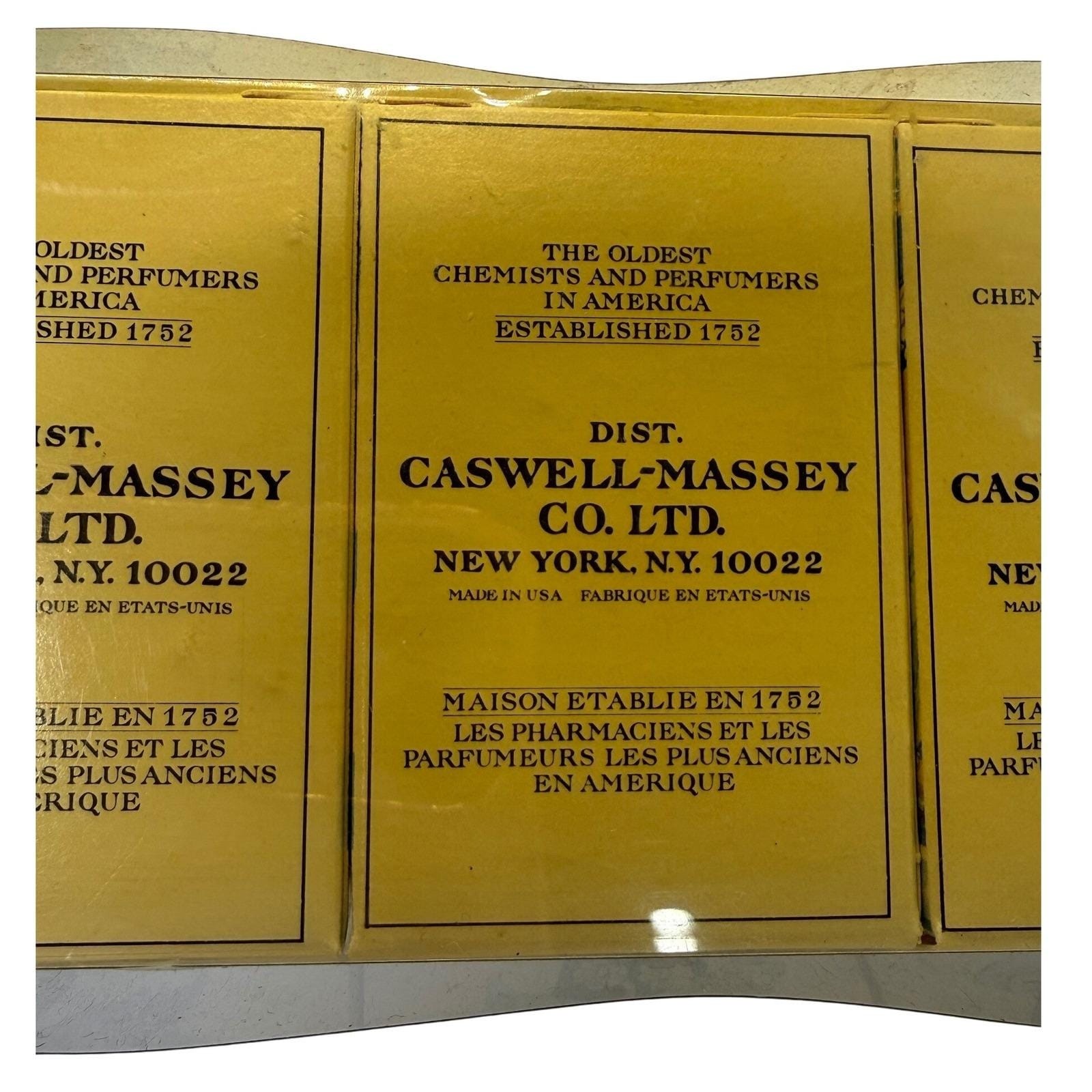 Vintage Caswell Massey Soap Set 6 Bar Bath Cubes Assorted Fragrance Luxury Gift
