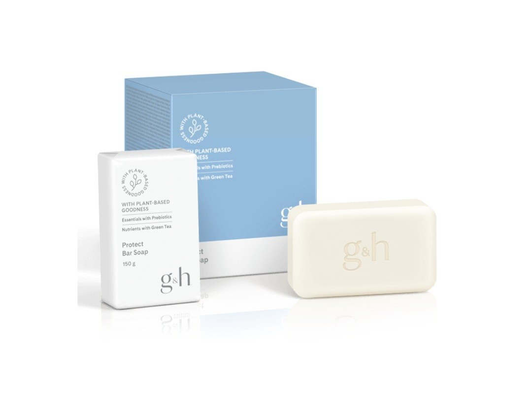 Pack of 2 Prebiotic Bar Soap with Green Tea Antioxidant Odour Neutraliser 5.3oz