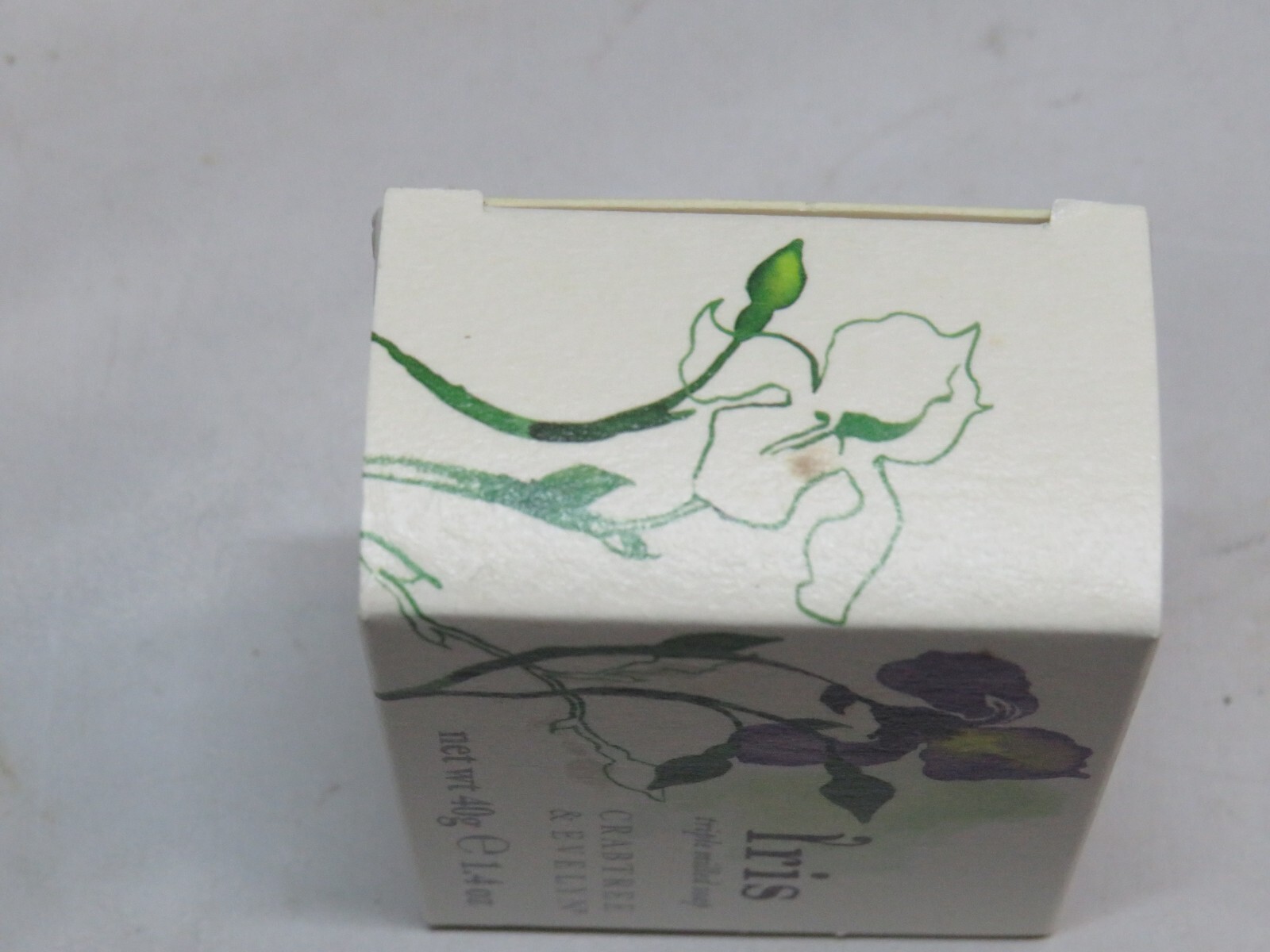 Crabtree & Evelyn Iris Triple Milled Soap Bar – 40g/1.4oz Small lot of 2