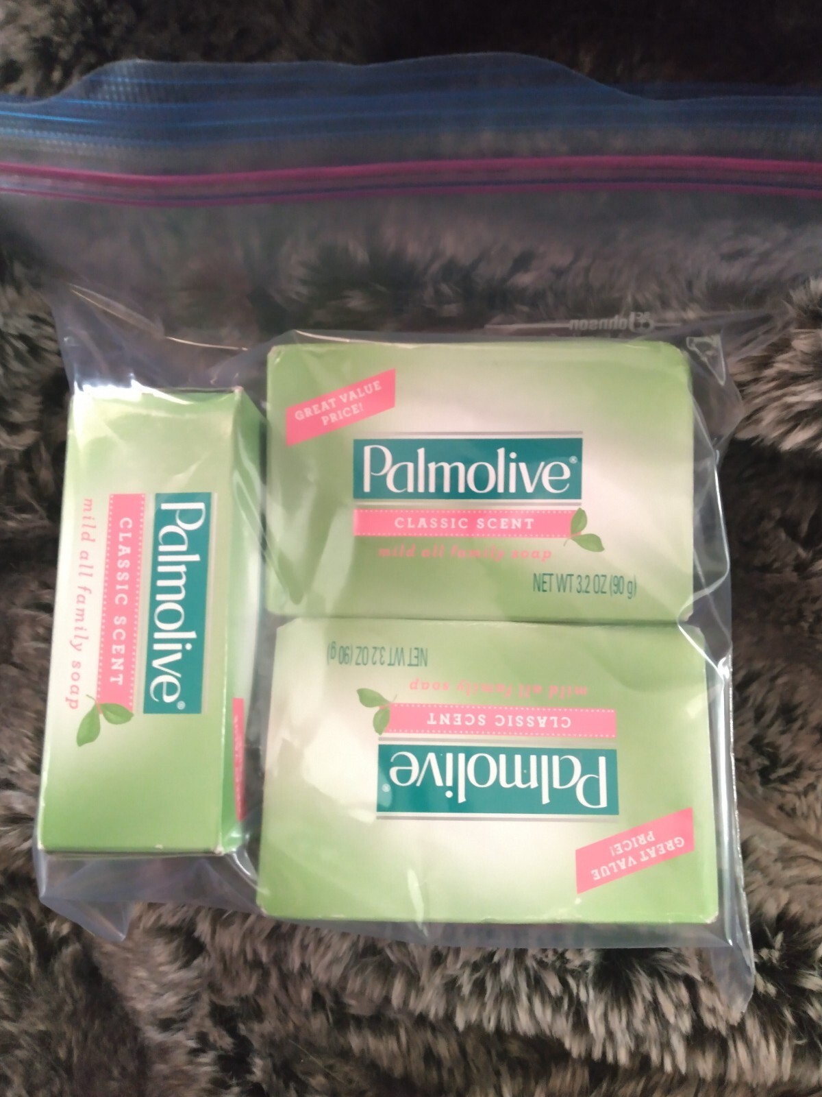 Lot Of 3 Palmolive Bath Soap Bars Mild All Family Classic Scent 3.2 Oz Each