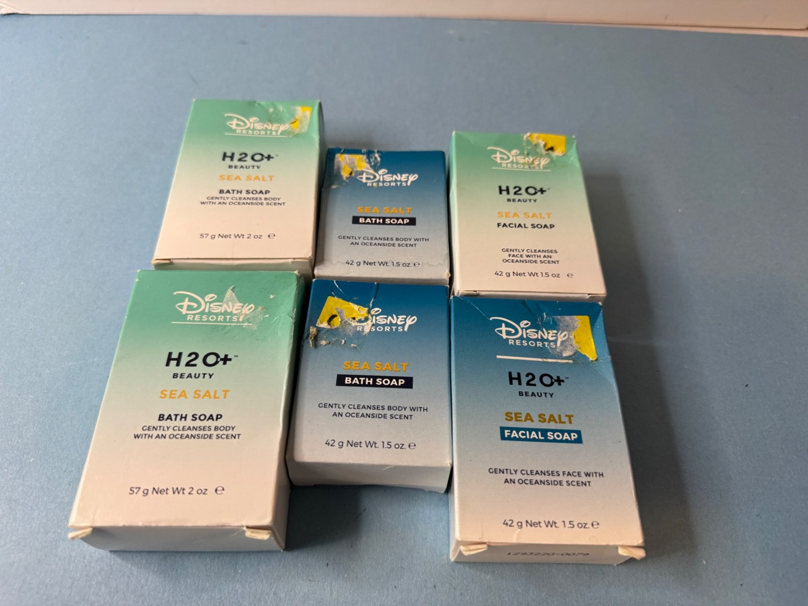 Disney World Resorts H20 2 Bath 2 oz Bath 1.5 oz each 2 Facial Soap 1.5oz
