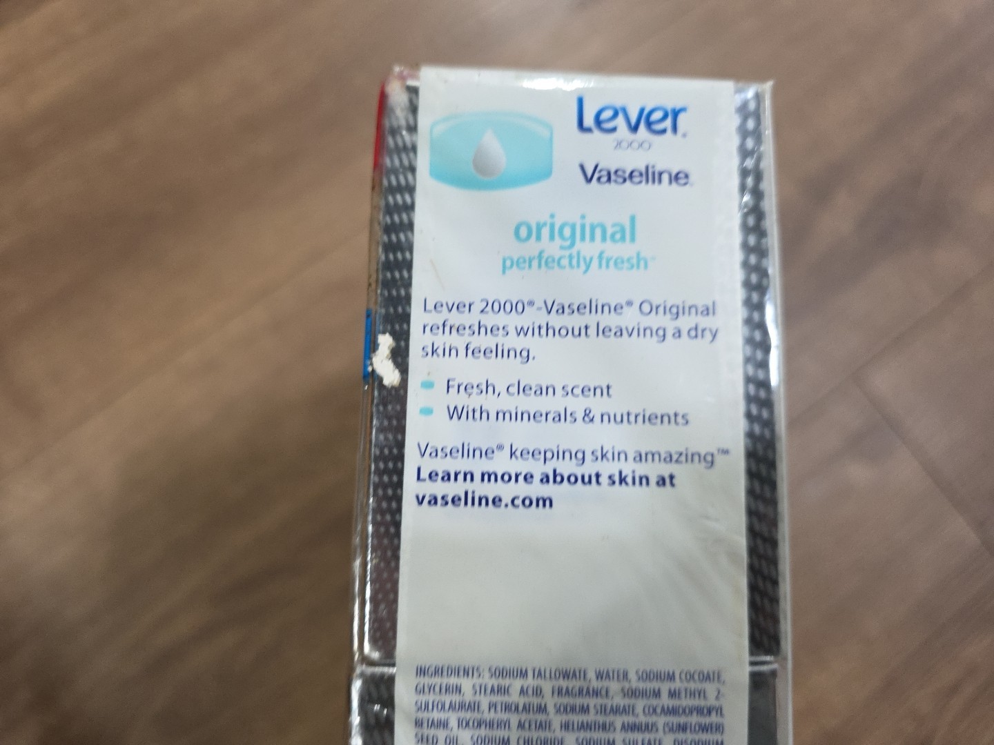 16x Lever 2000 With Vaseline Perfectly Fresh NOS Discontinued Sealed -4.5oz Bars