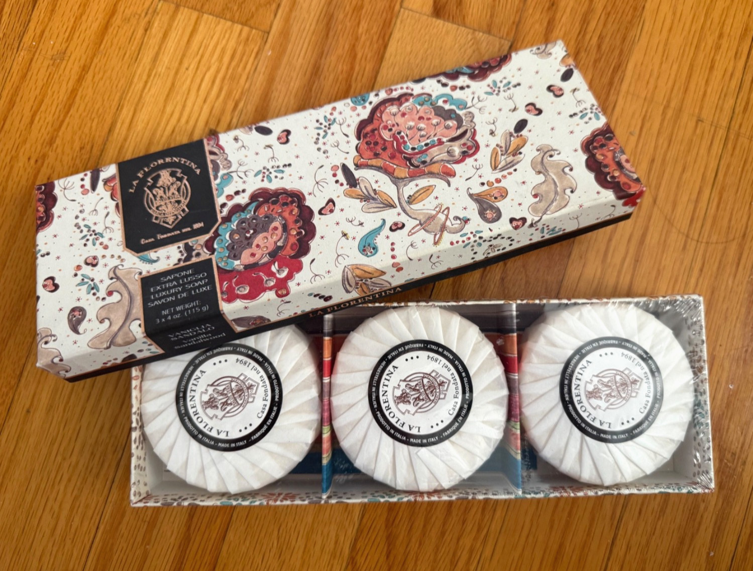 LA FLORENTINA Luxury Round Soap Vanilla Sandalwood Made in Italy (3) 4 oz Bars
