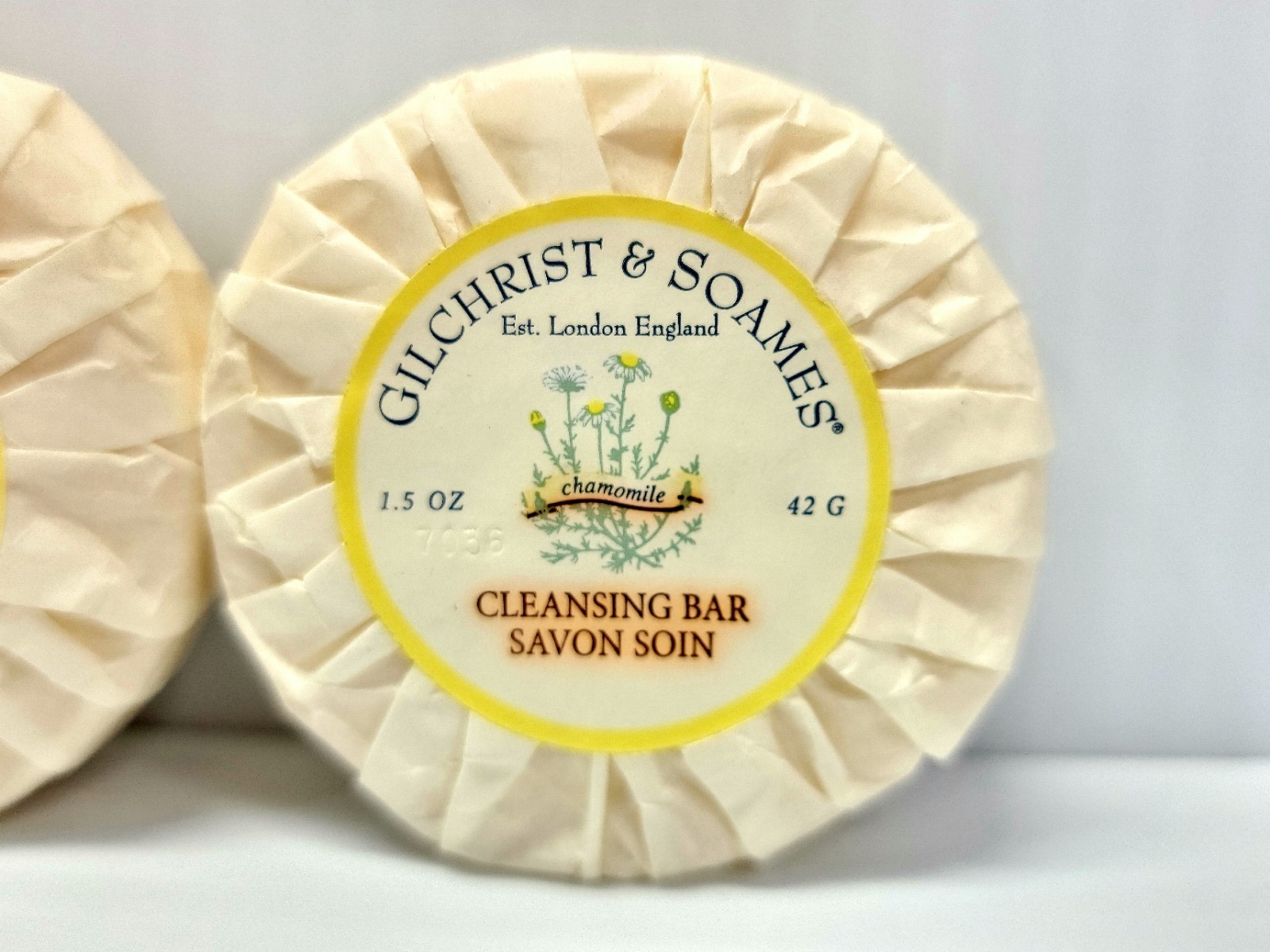 (x2) Gilchrist & Soames English England Soap Cleansing Bar Chamomile 1.5 oz each