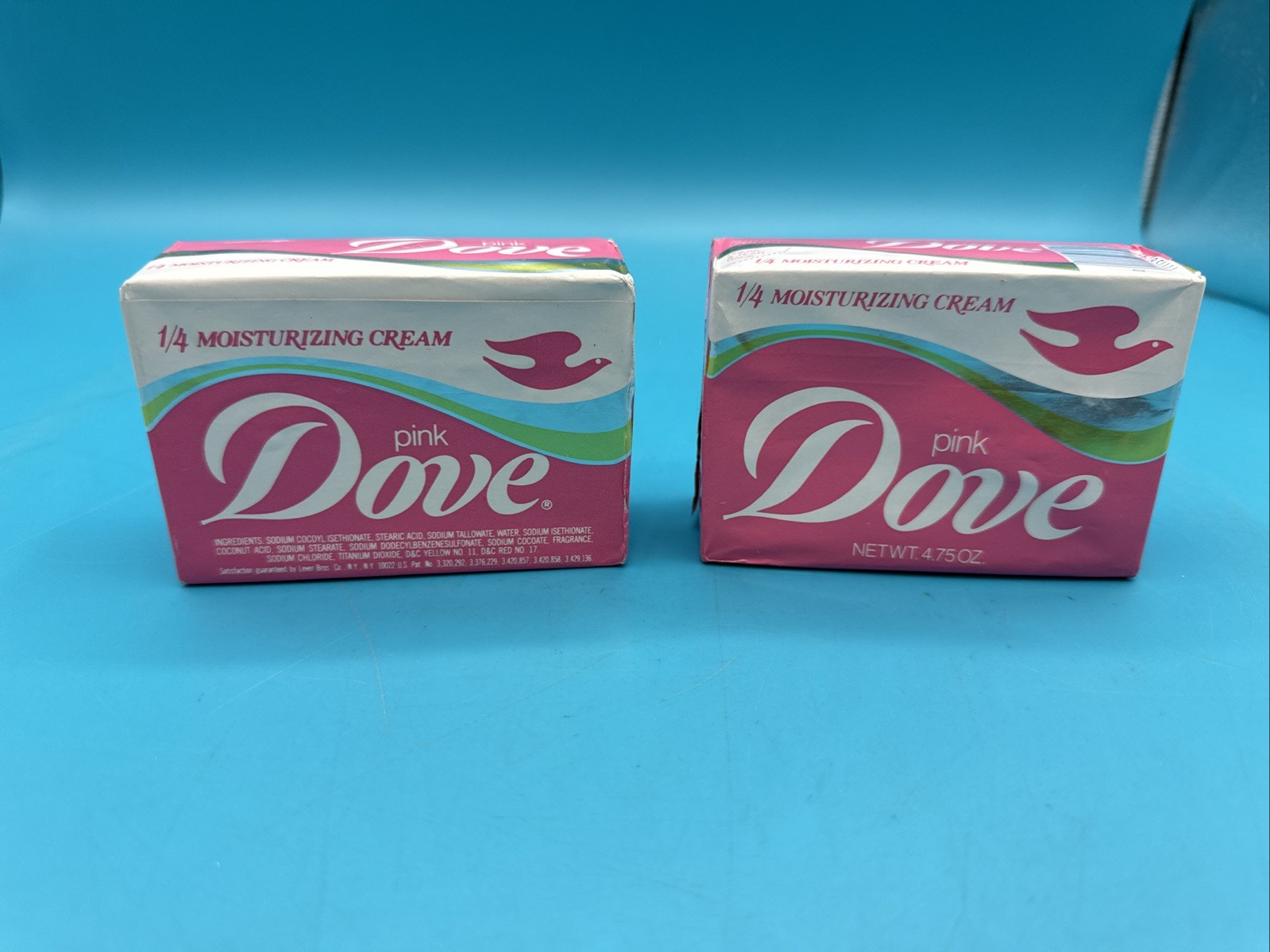 NEW (2) DOVE BEAUTY PINK VINTAGE NOS 1/4 MOISTURIZING CREAM BAR SOAP 4.75oz 90s