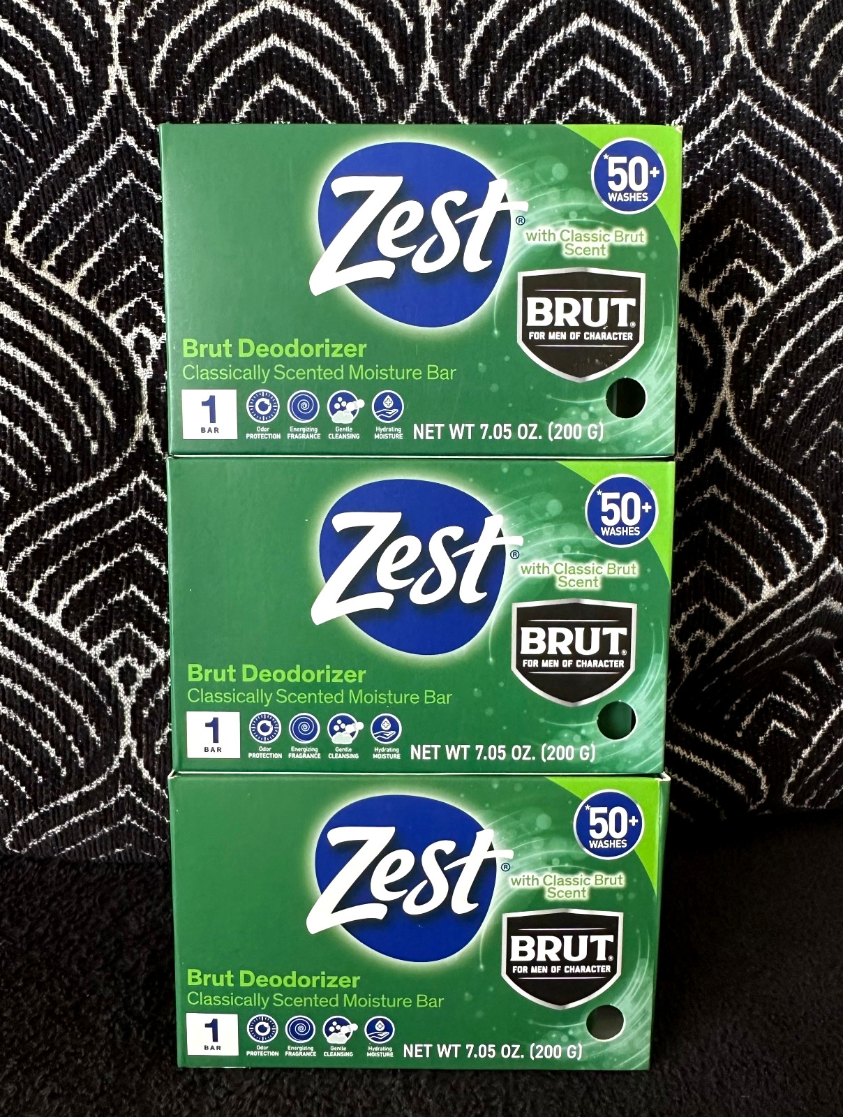 3pk ZEST BRUT DEODORIZER CLASSICALLY SCENTED MOISTURE SOAP BAR 50+ WASH PER BAR