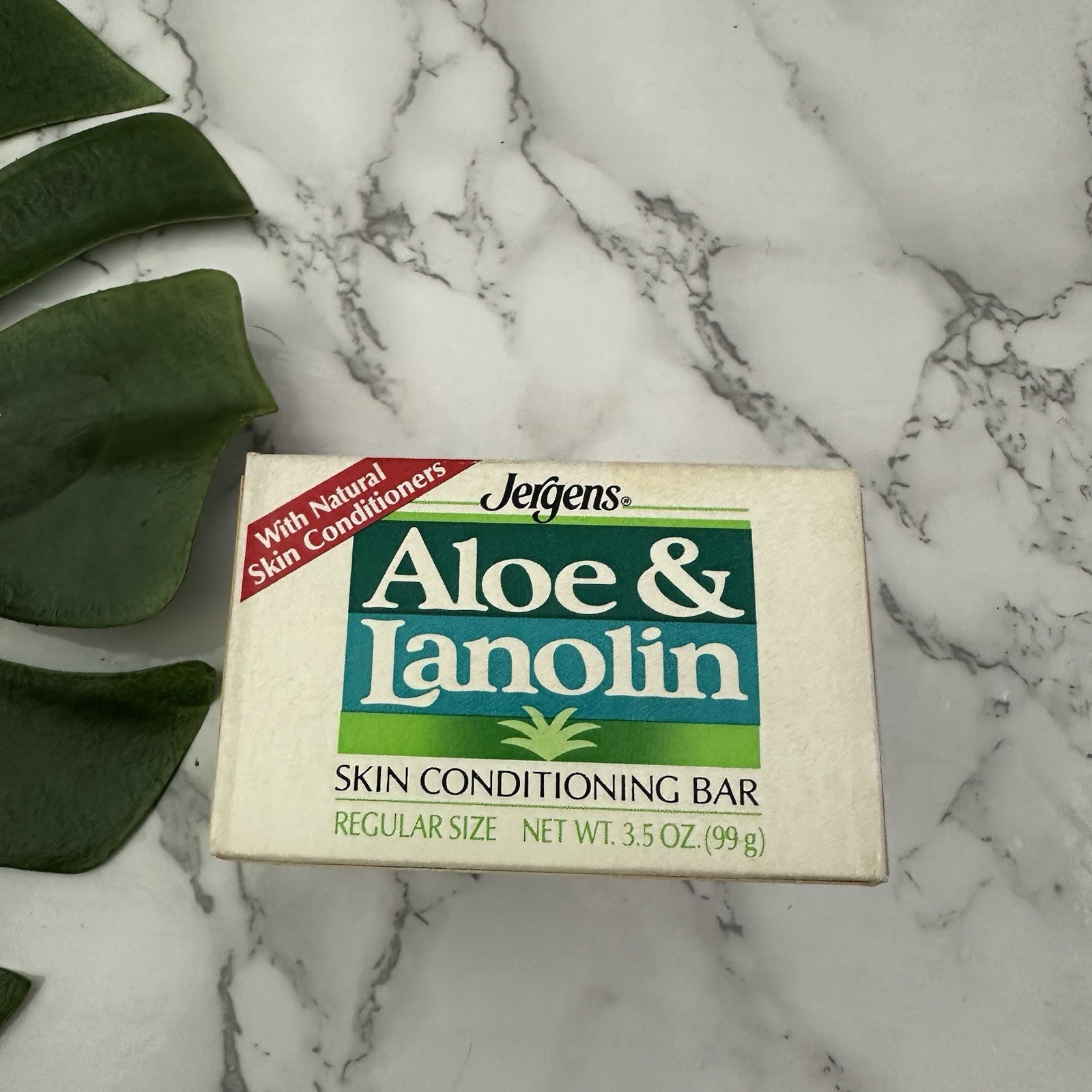 Jergens Vintage 80s Aloe Lanolin Skin Conditioning Bar Soap New Lot 2 3.5 oz