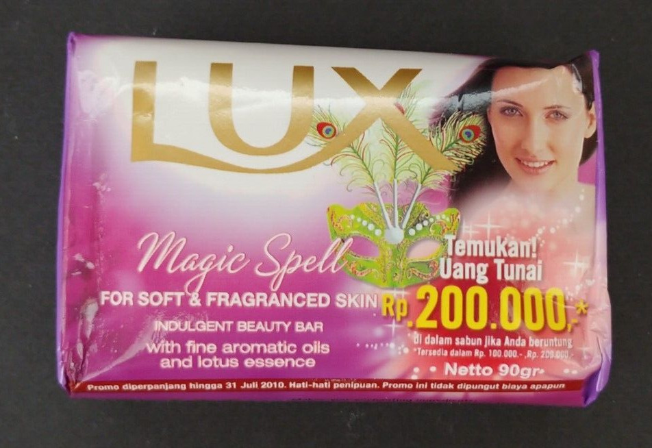 Vintage LUX Magic Spell Beauty Bar Soap Sold In Indonesia Lot Of 9 Bars 2010