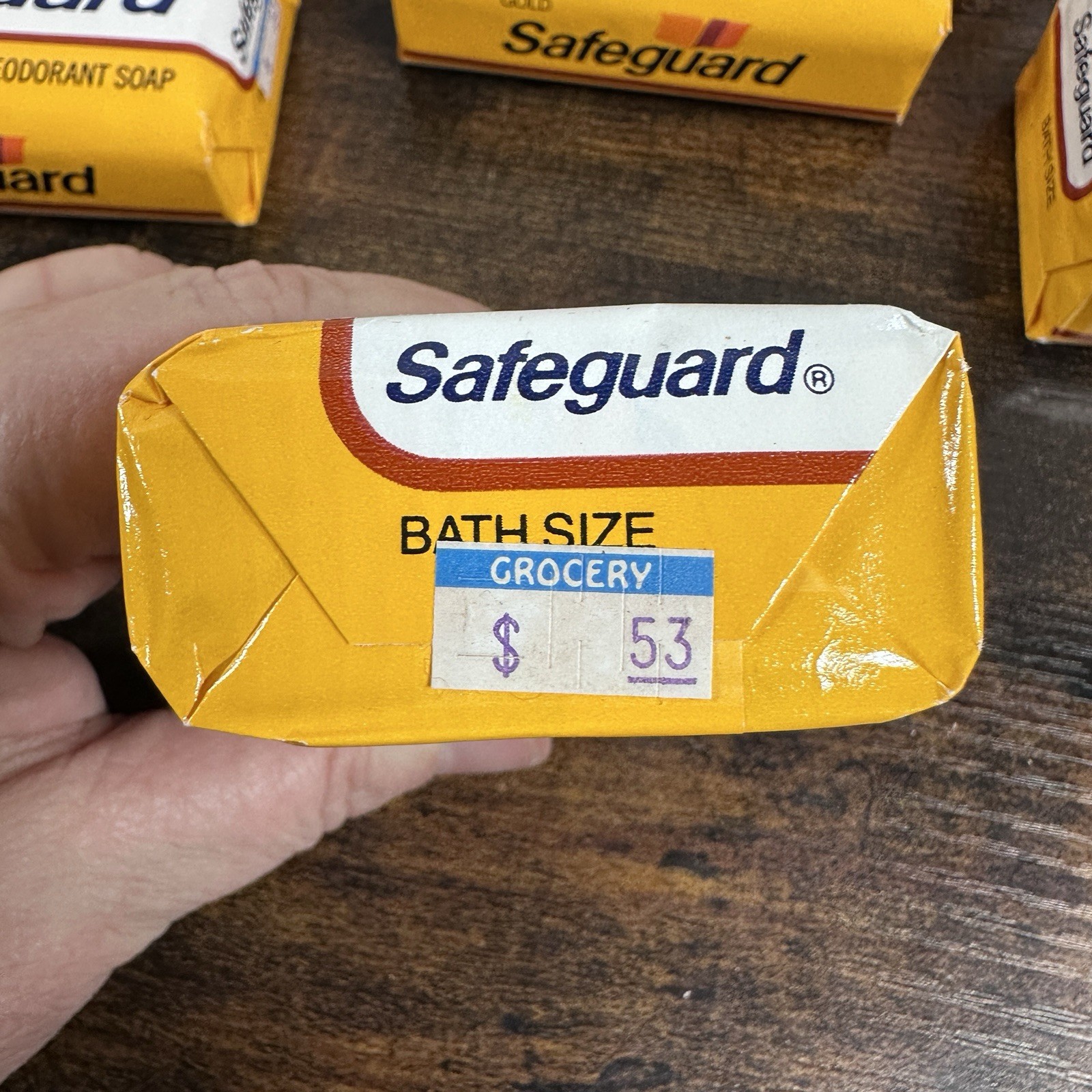 Lot Of 7 Vintage SAFEGUARD Gold Deodorant Soap Bar 5oz Rare 1970’s New Old stock