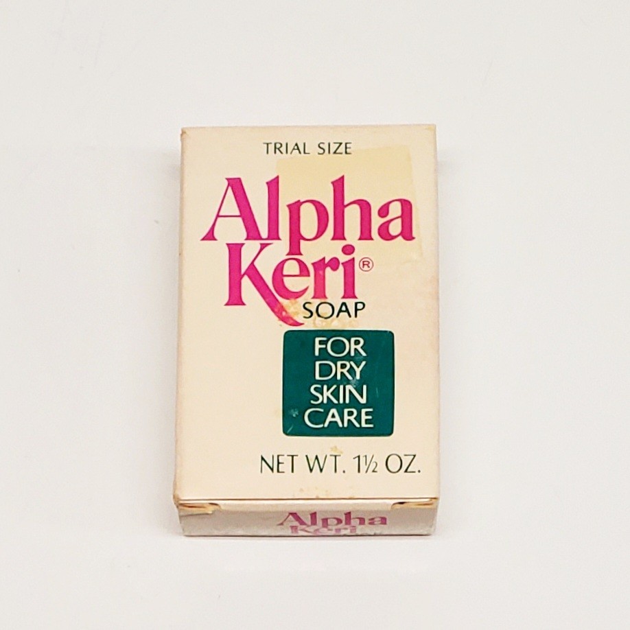 Vintage 80’s Alpha Keri Moisturizing Dry Skin Care Bar Soap 1.5oz – Green- Rare