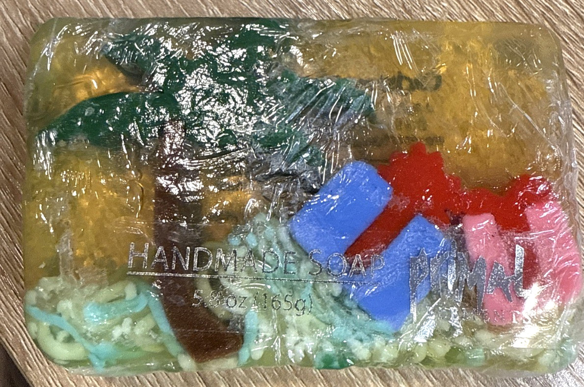 Hand Made Glycerin soap Christmas in Paradise Primal Elements 5.8oz xmas2