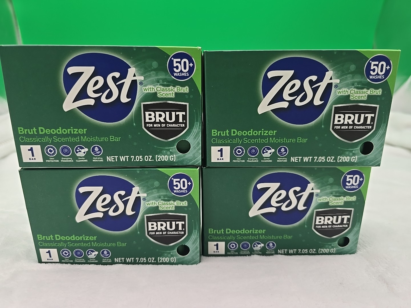 Zest Brut Deodorizer Classically Scented Moisture Bar Soap 7.05 oz. lot of 4 New