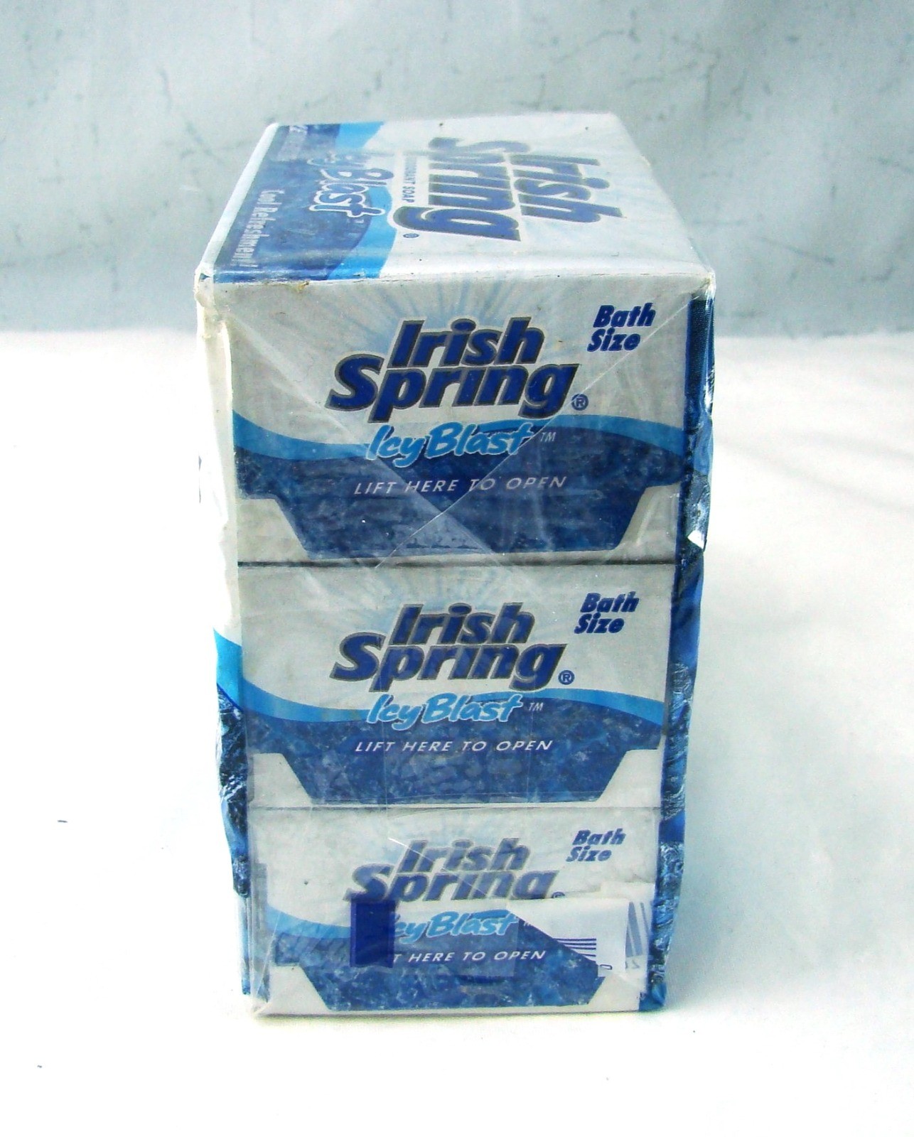 Colgate Palmolive IRISH SPRING ICY BLAST 3 Pack Soap Bars 4 1/2 oz @ NIB Vintage