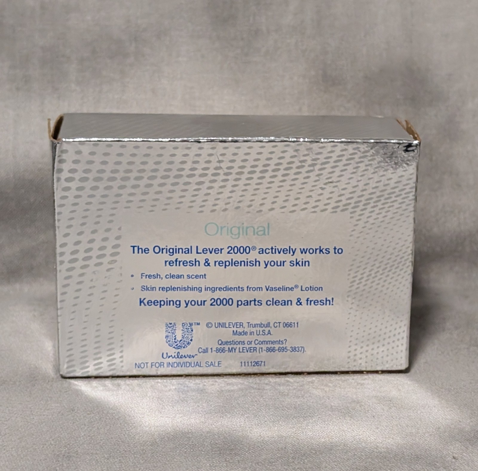 Lever 2000 Bar Soap With Vaseline Original Scent Perfectly Fresh 4oz
