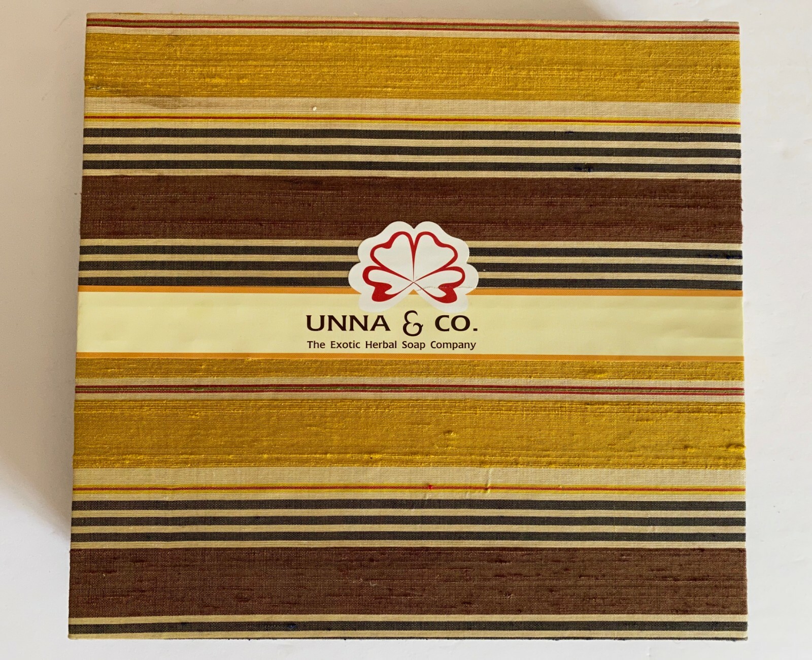 NEW! Unna & Co Organic and Exotic Herbal Soaps -Hand Crafted In Thailand *LUXURY