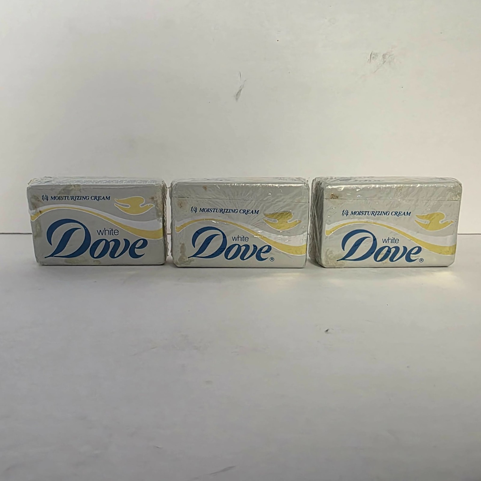 Vintage Dove 1/4 Moisturizing Cream Soap White Travel Size Lot NEW NOS