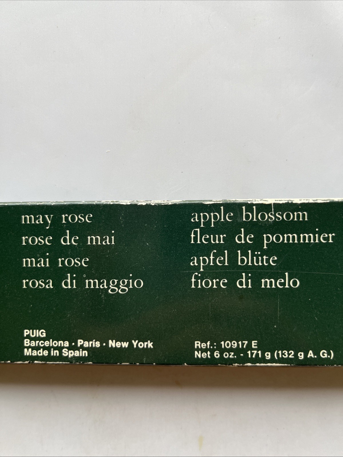 PUIG Luxury Bath Soap 6 Bars Mixed Florals Jasmin, Carnation, Rose + UNUSED