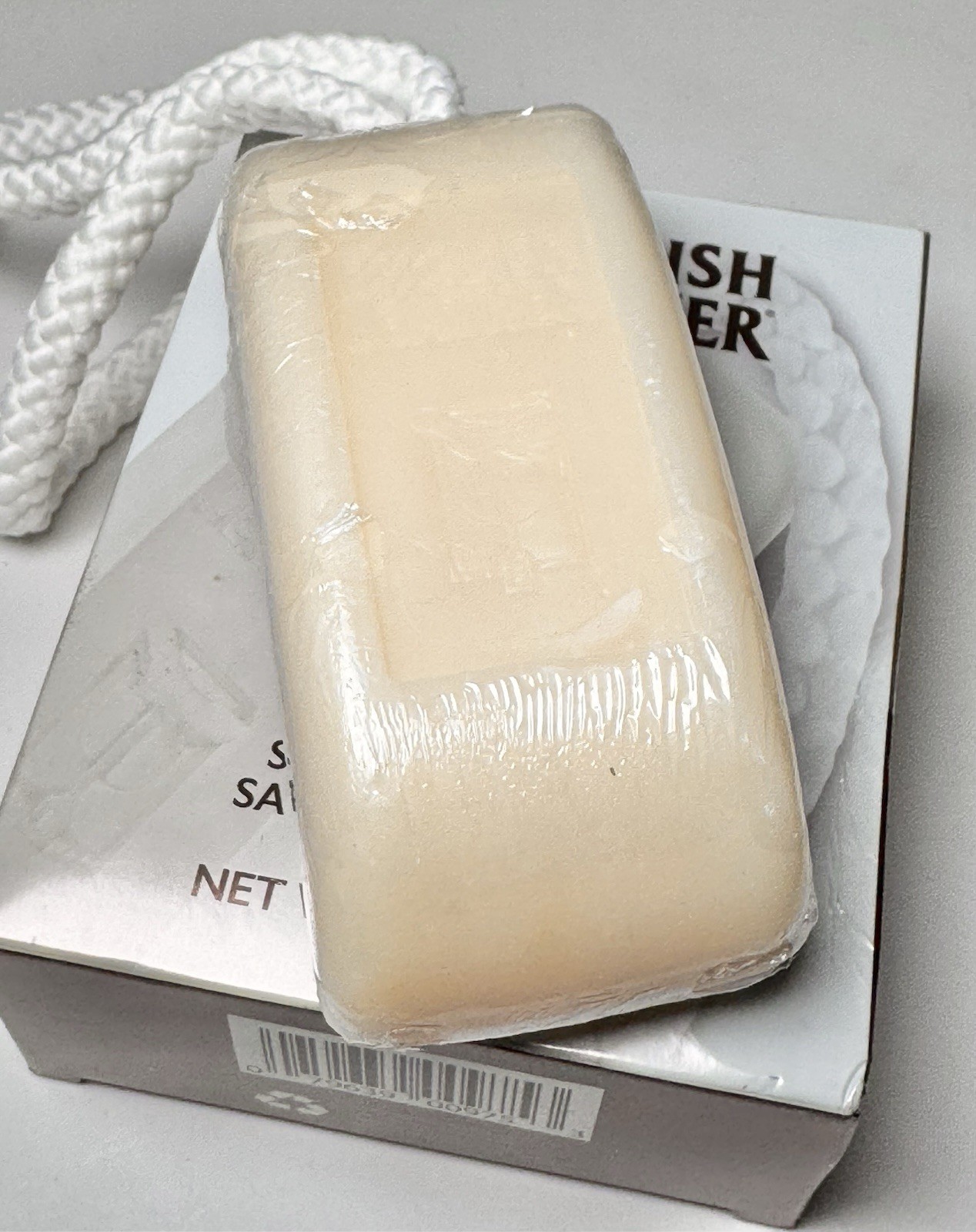 Dana English Leather Perfumed Soap On A Rope 6 oz For Men – Woody Citrus Scents