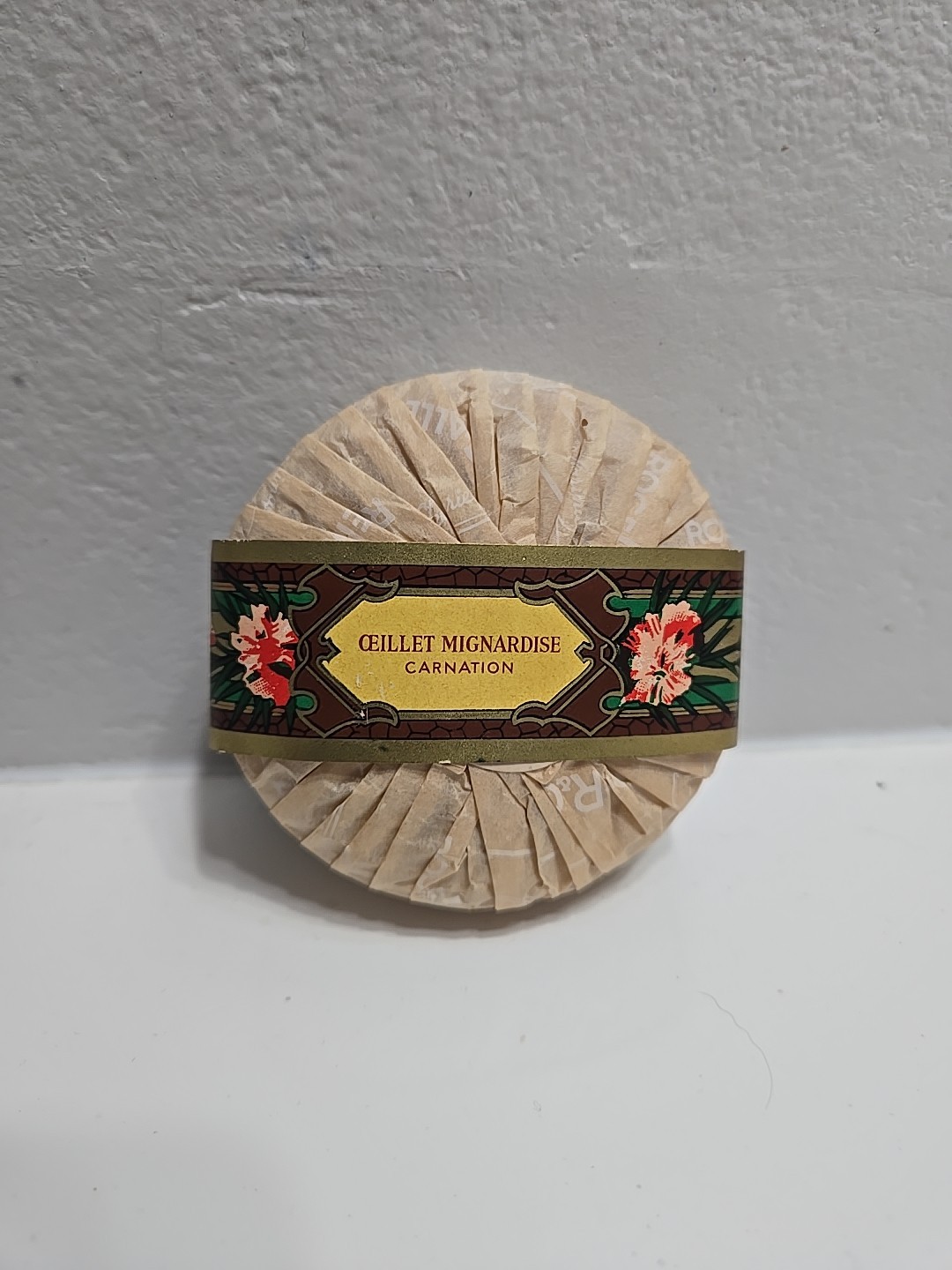 Roger & Gallet Paris Savon Oeillet-Mignardise Carnation Soap 5.3oz