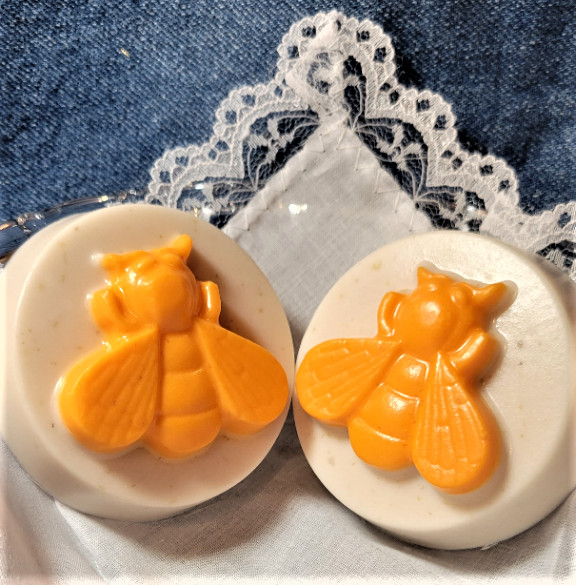 **NEW** Handmade-2 Bar Set-Oatmeal W/Oatmeal Milk & Honey Fragrance Body Bar!!