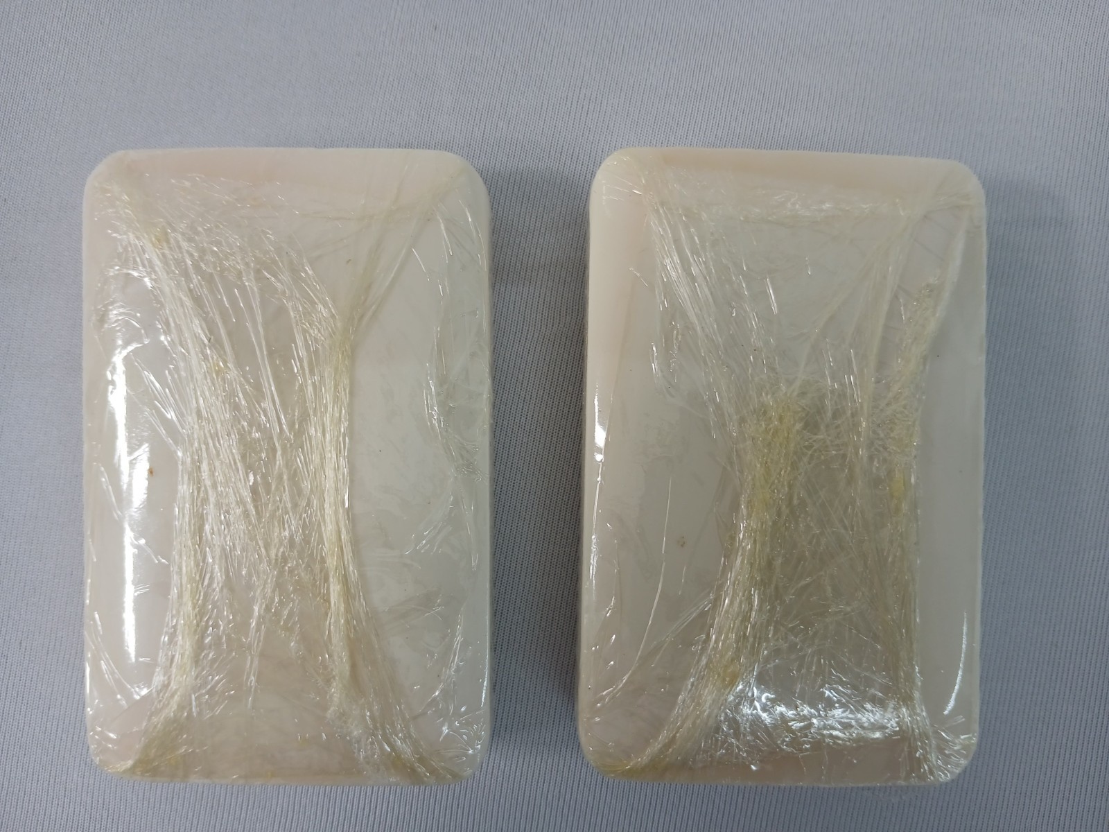 VINTAGE KATHERINE GRAY FRENCH MILLED SOAP WITH COLD CREAM ROSE FLOWER PRINT