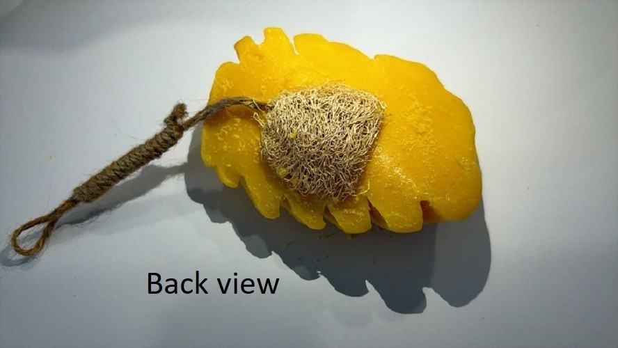 Tradisional handmade natural spa soap – pineapple shape