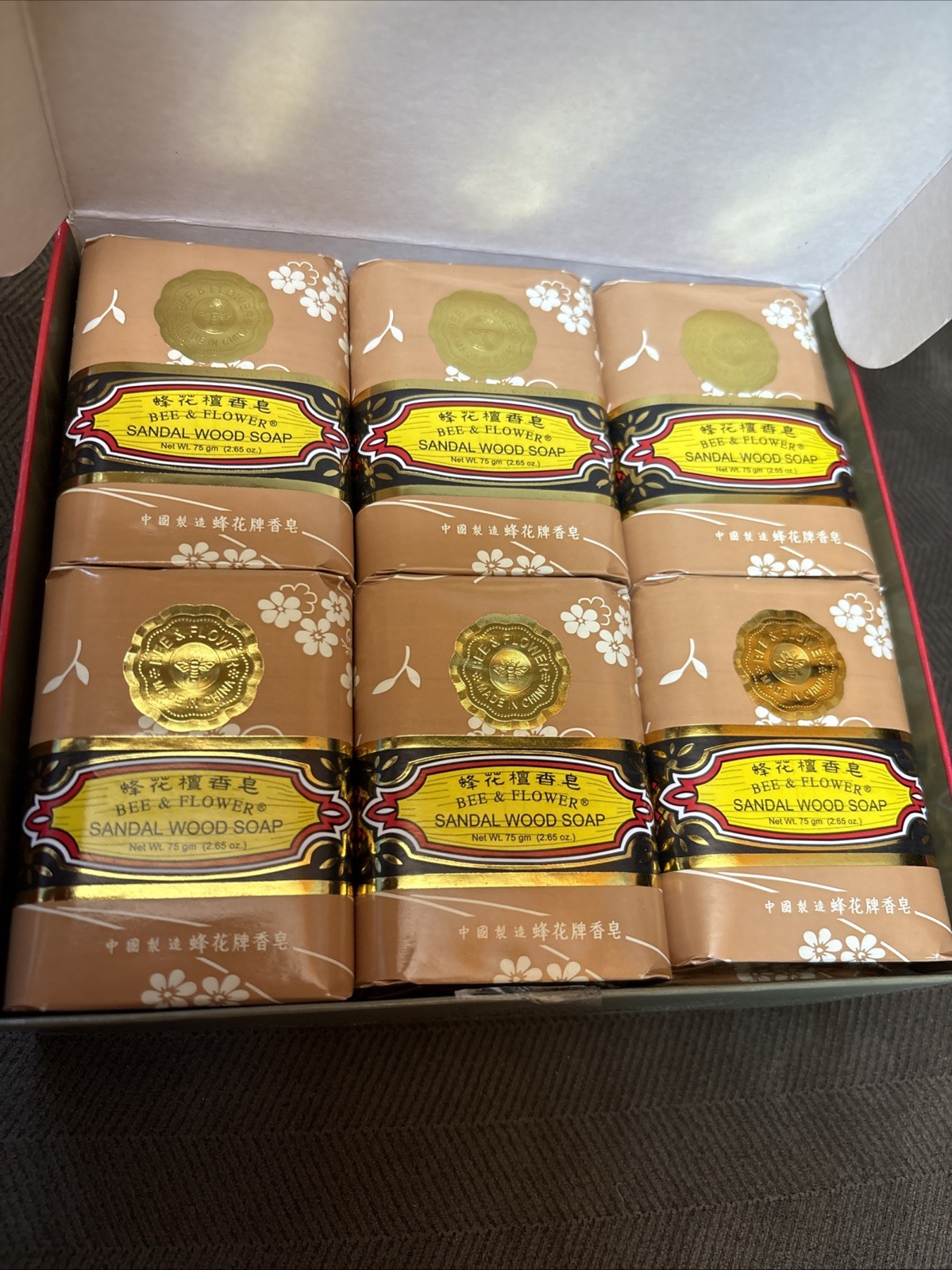 Bee & Flower Brand – Chinese Sandalwood Soap Toilet Soap 2.65oz – 12/box