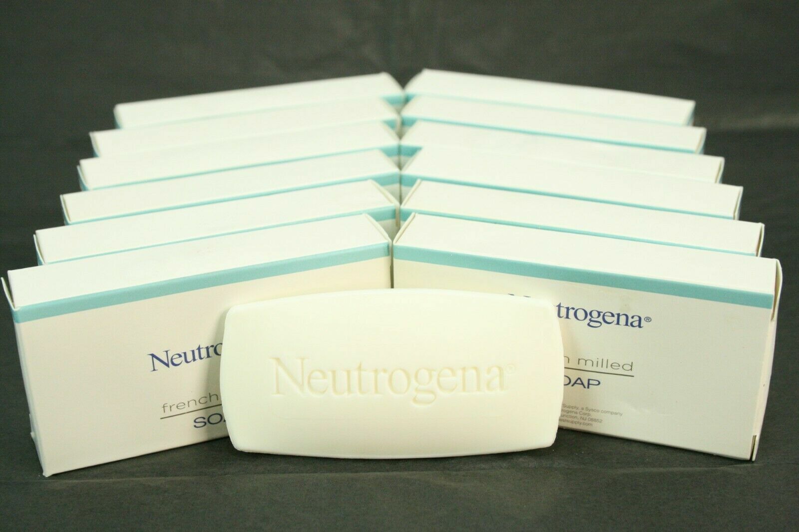Neutrogena French Milled Soap Lot of 12 Travel Size Hilton Hotel New 1 oz