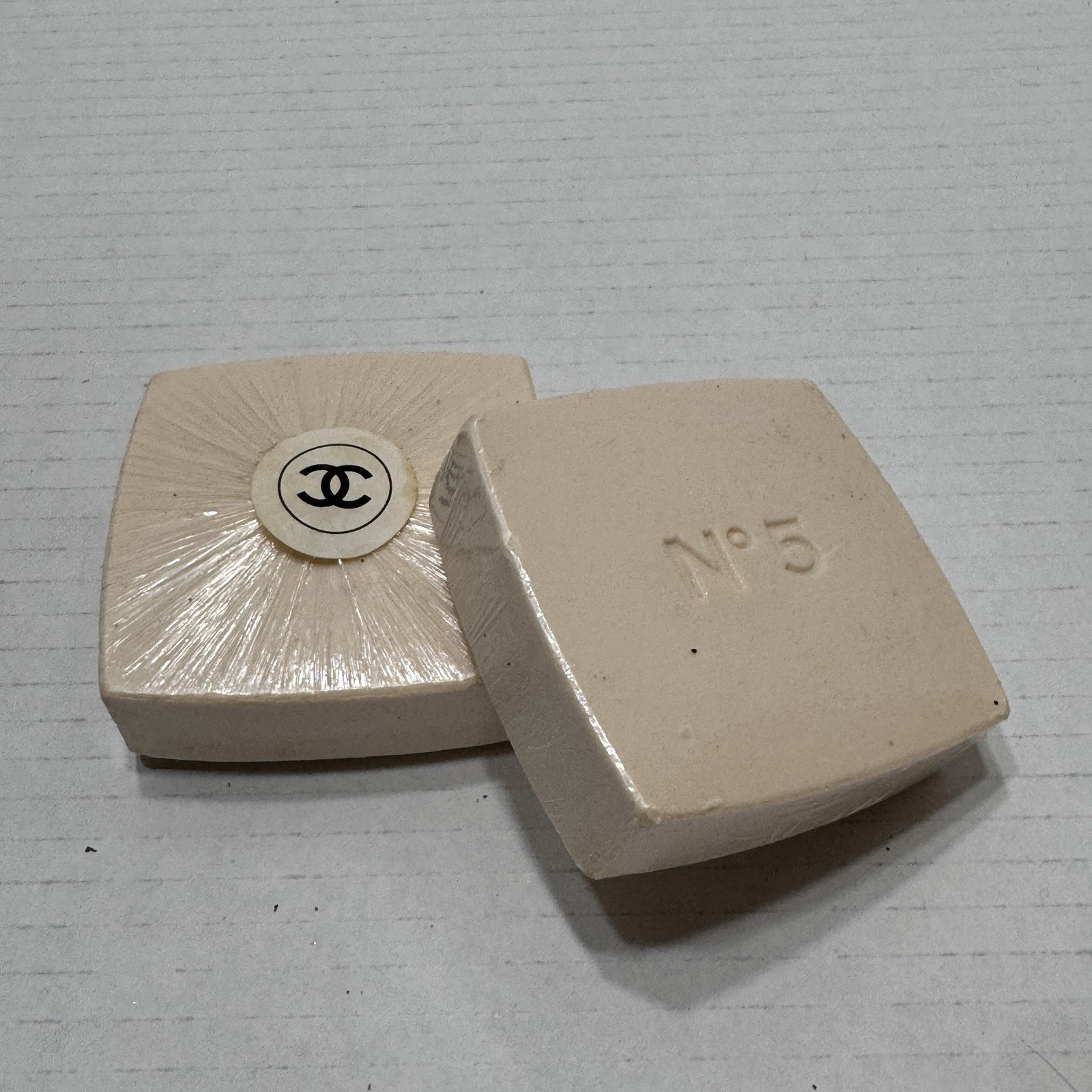 Set Of 2 Chanel No.5 Savon Bath Body Soap 150g Sealed Square Cream Color Vtg