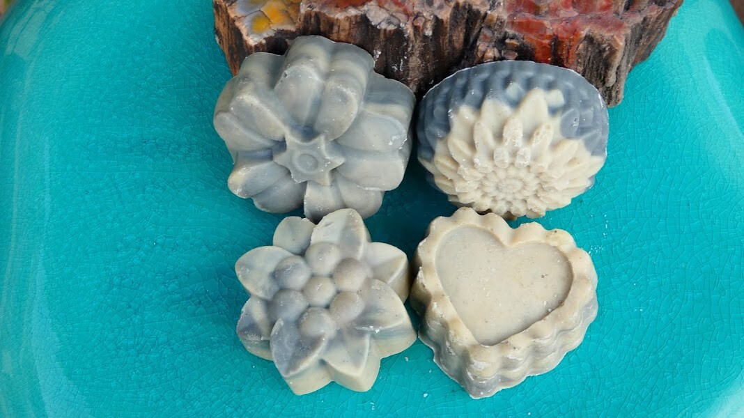 All Natural Handmade soap: Activated charcoal French clay