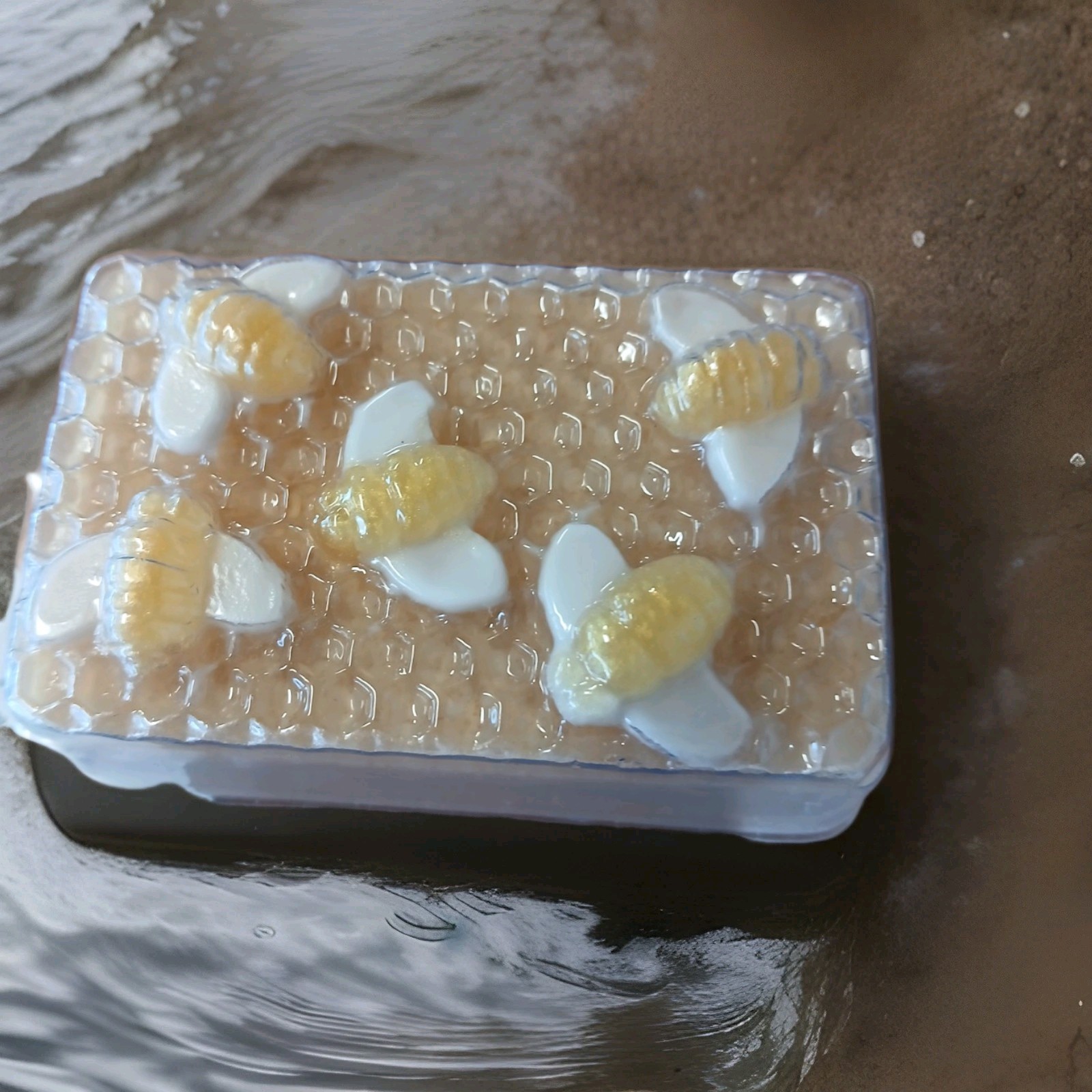 Bath and Body Real Oatmeal Milk and Honey Body Soap 4.0oz