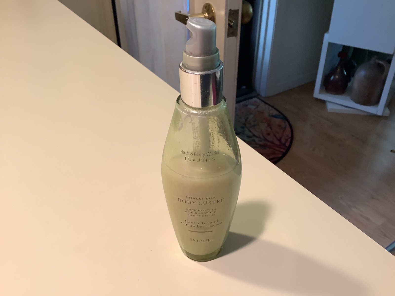 Bath & Body Works Purely Silk Body Lustre 2.5 oz Green Tea and Cucumber Essence