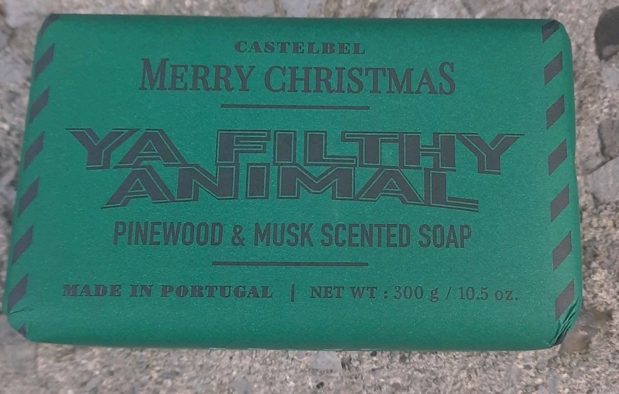 CASTELBEL Holiday Soap Lot You’ve Been Naughty / Ya Filthy Animal 2×10.5oz Bars