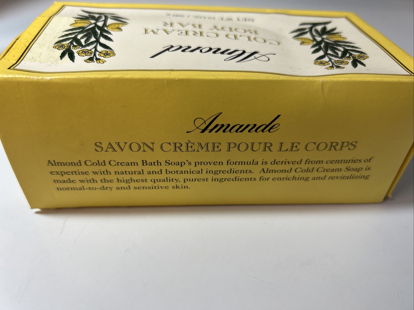 Caswell Massey Almond Cold Cream Soap 10 oz 300g NEW SEALED