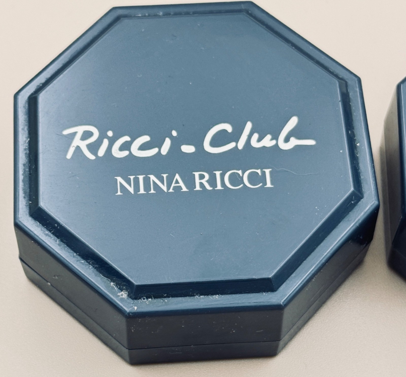2 Nina Ricci Ricci Club Soap w/ Case VTG 1980s Discontinued Italy UNUSED