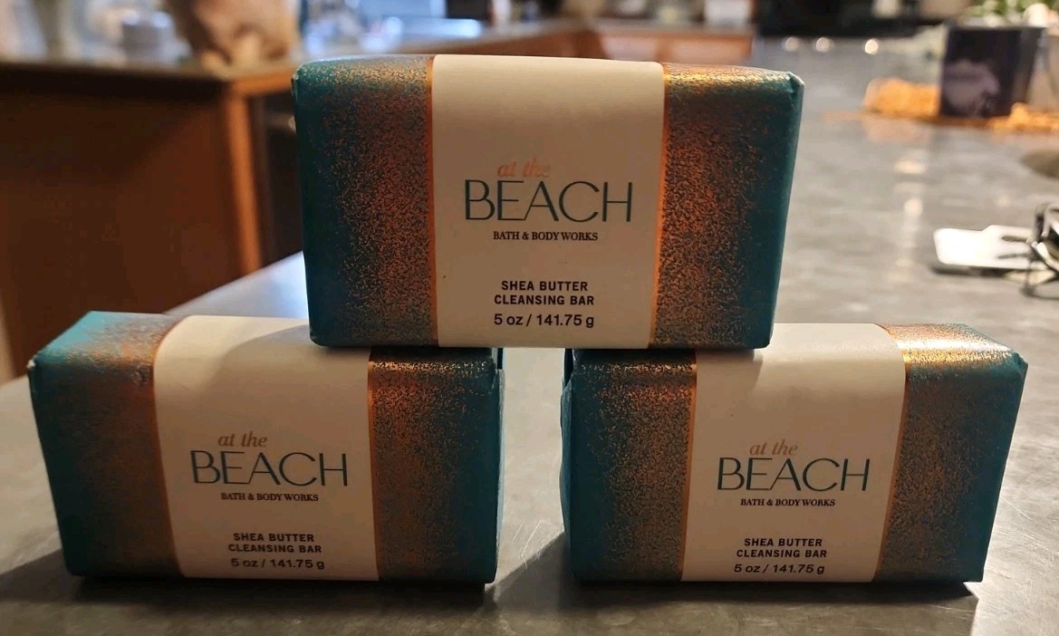 Bath & Body Works AT THE BEACH Shea Butter Bar Soap – Lot Of 3
