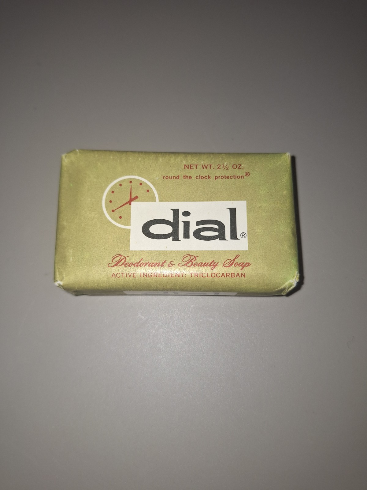 1 VINTAGE WAR TIME BAR OF DIAL SOAP 2 1/2 OZ DEODORANT AND BEAUTY SOAP