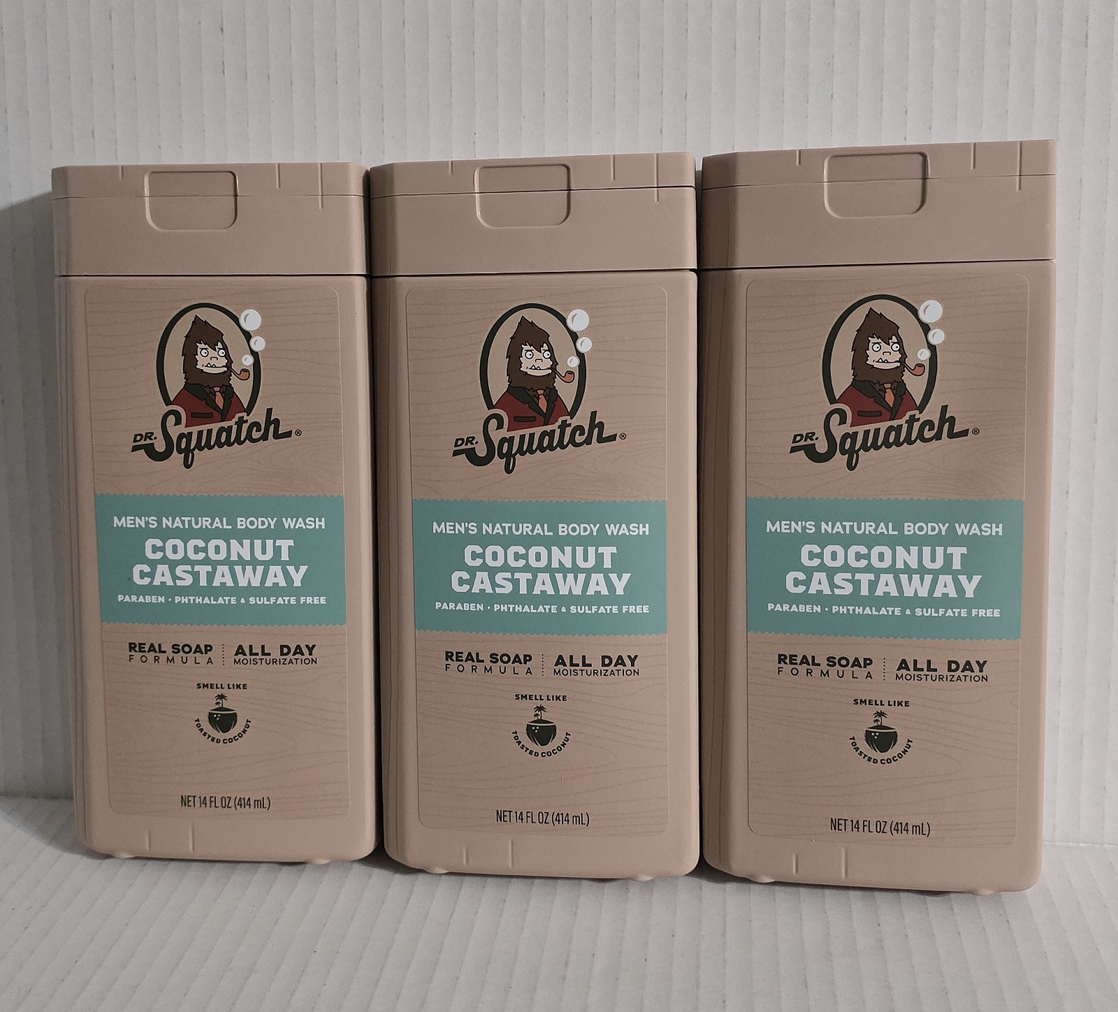 Dr Squatch Mens Natural Body Wash COCONUT CASTAWAY 14oz Each LOT OF 3 NEW