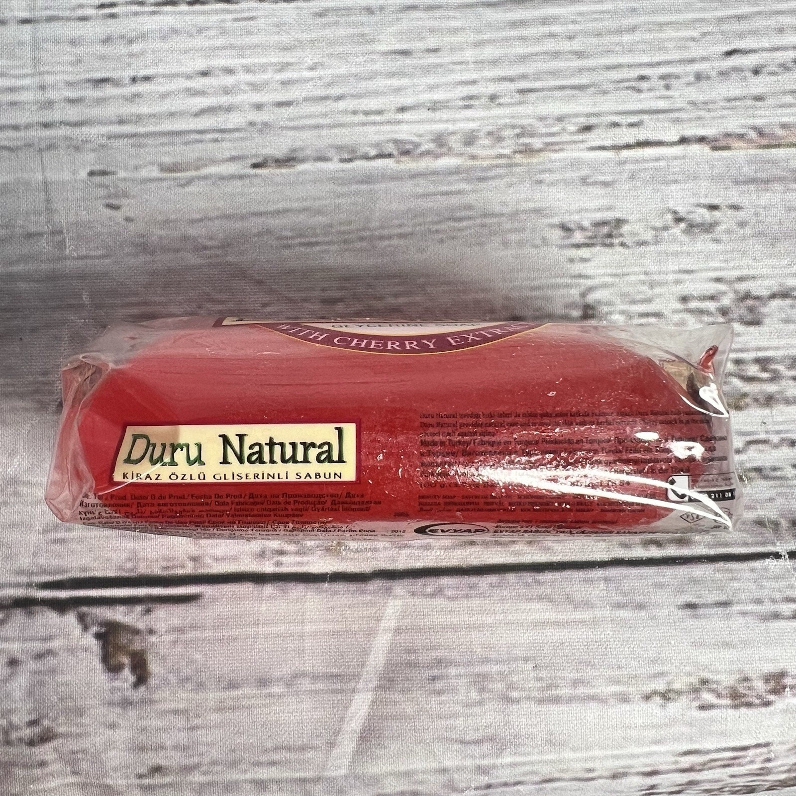 Duru Natural Glycerine Soap Cherry Extract Vintage Bar Soap 100g