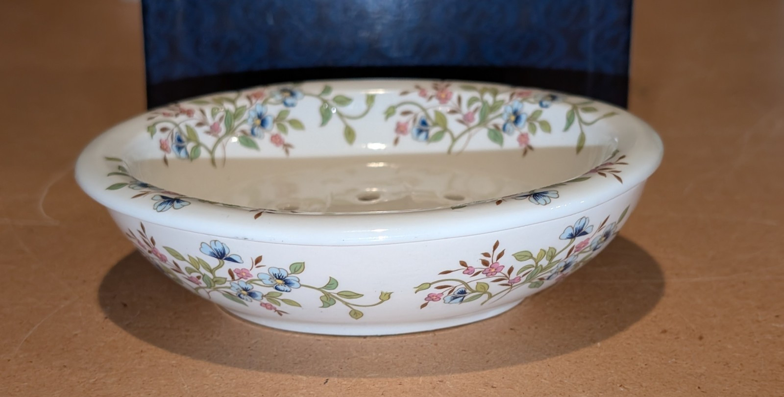 Vintage Floris of London RARE Unused Ceramic Bone China Floral Soap Dish NOS
